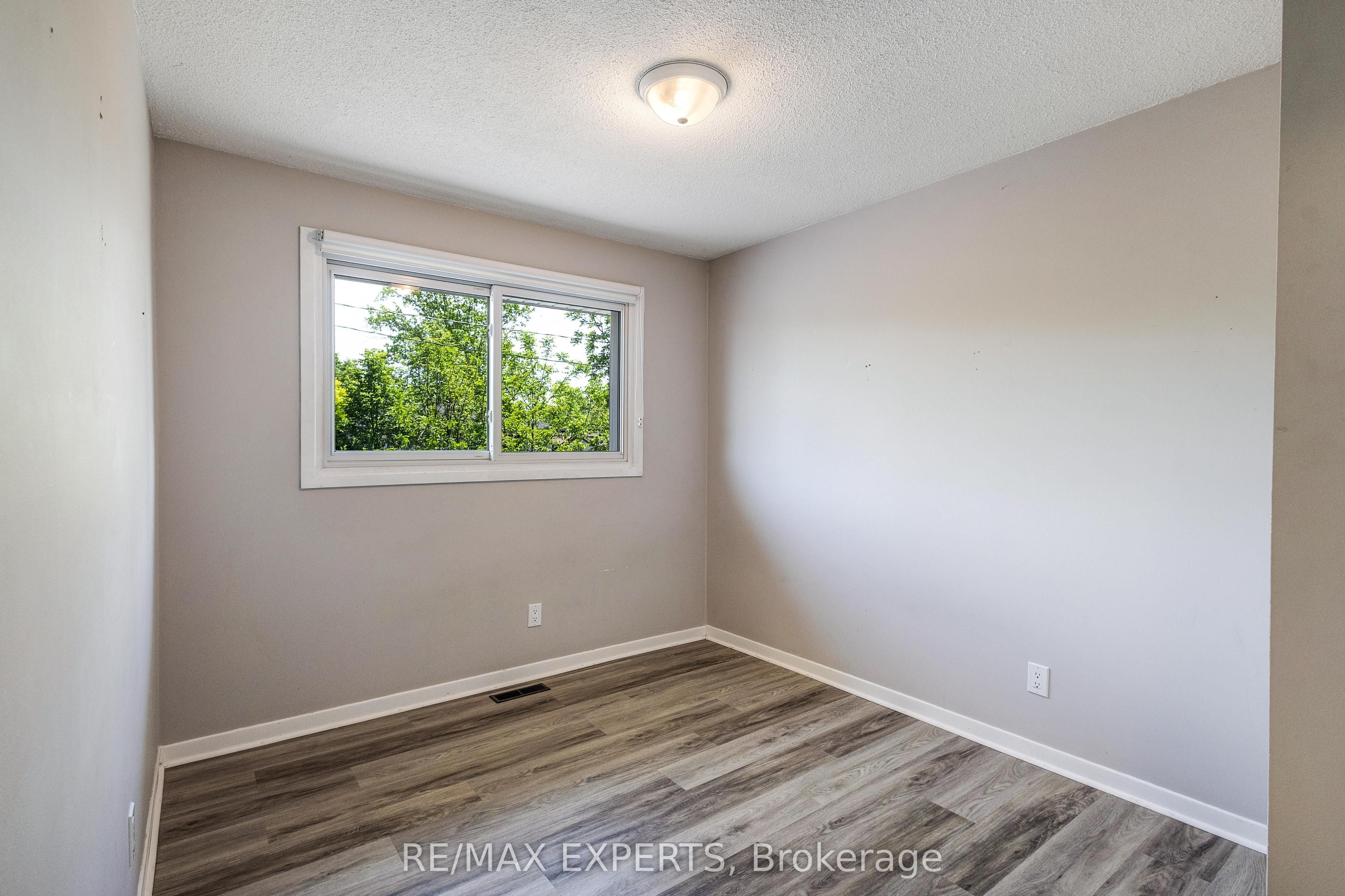 360 First Avenue Property Photo 11