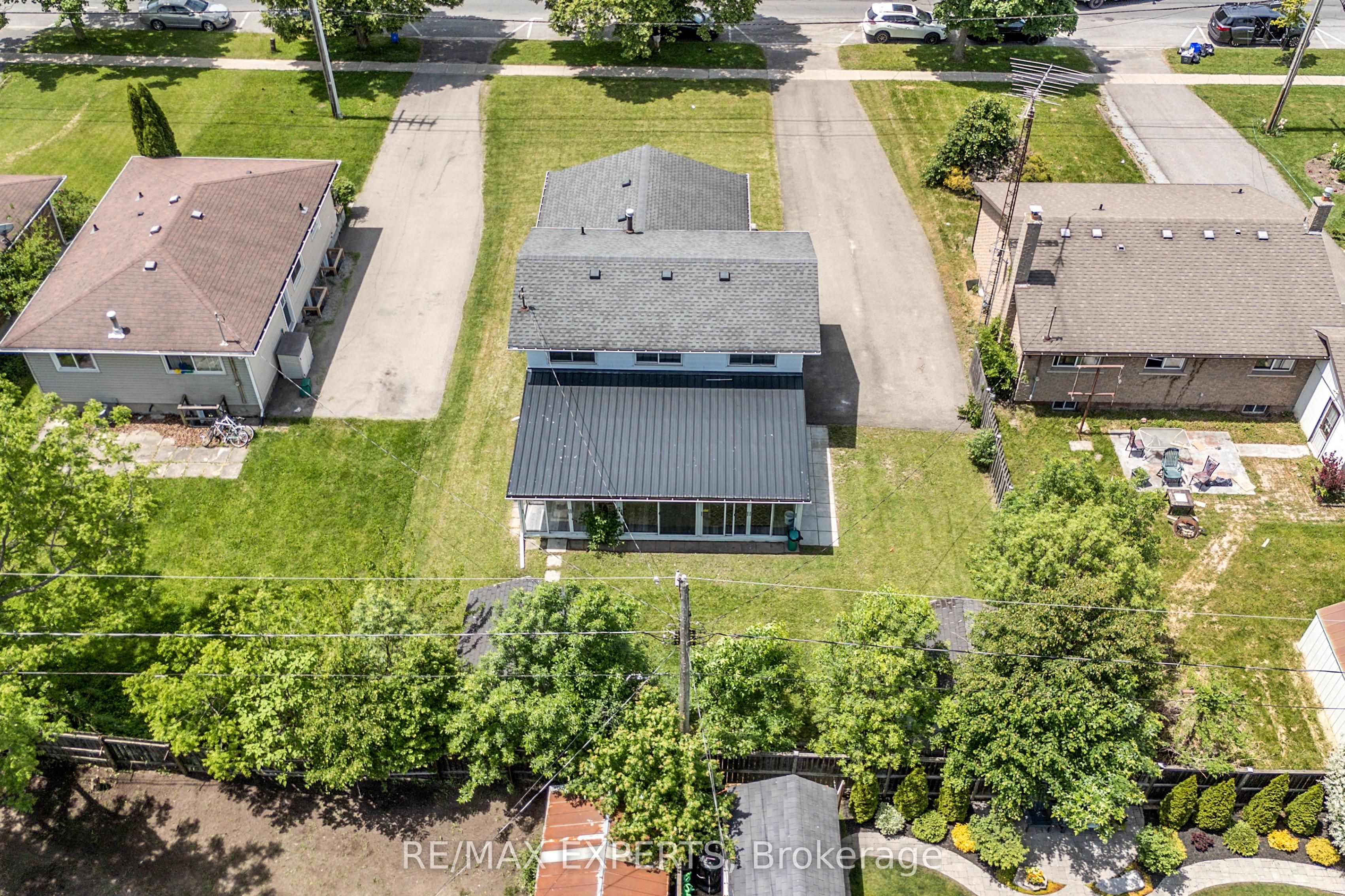360 First Avenue Property Photo 31