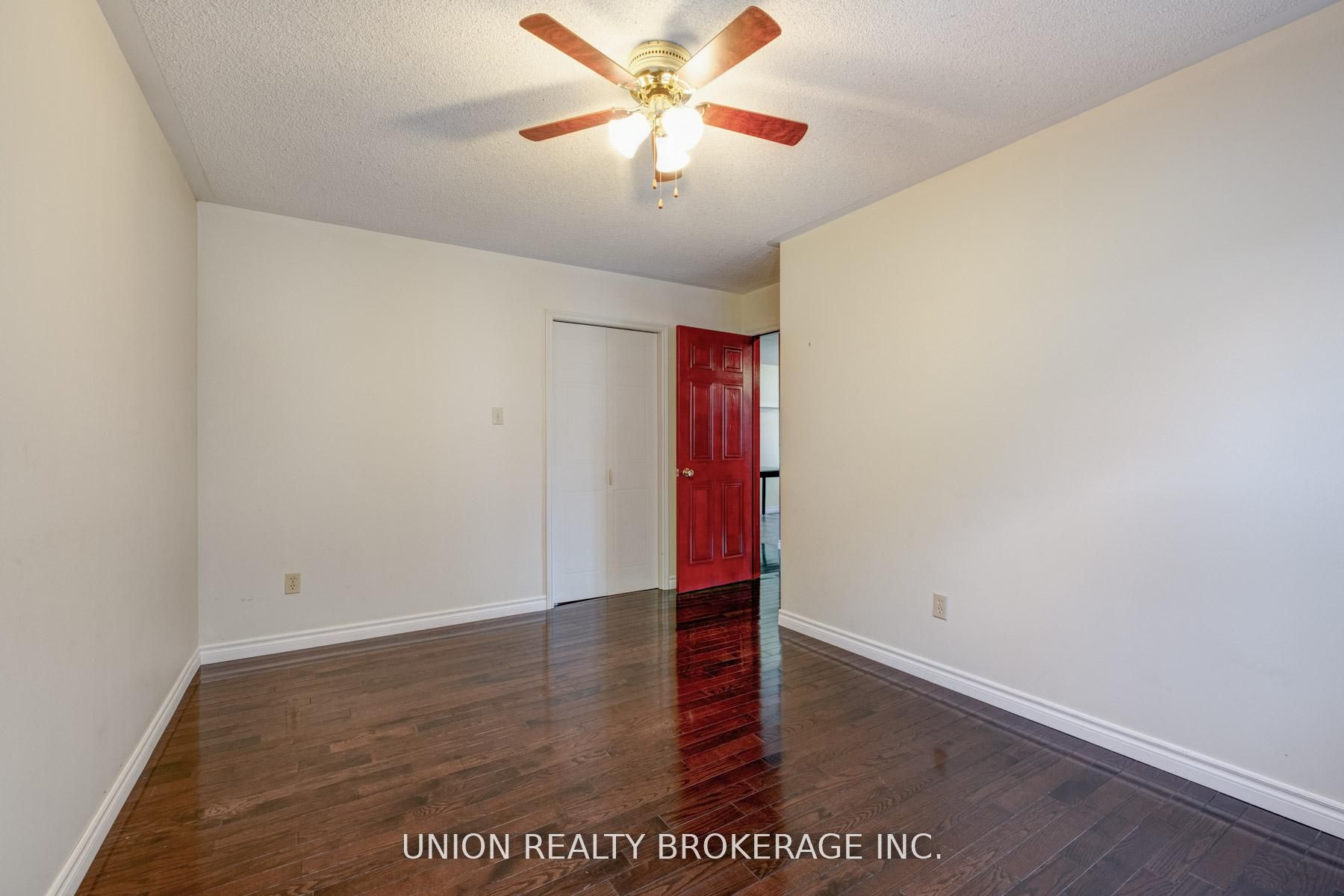 18 Birch Crescent Property Photo 16
