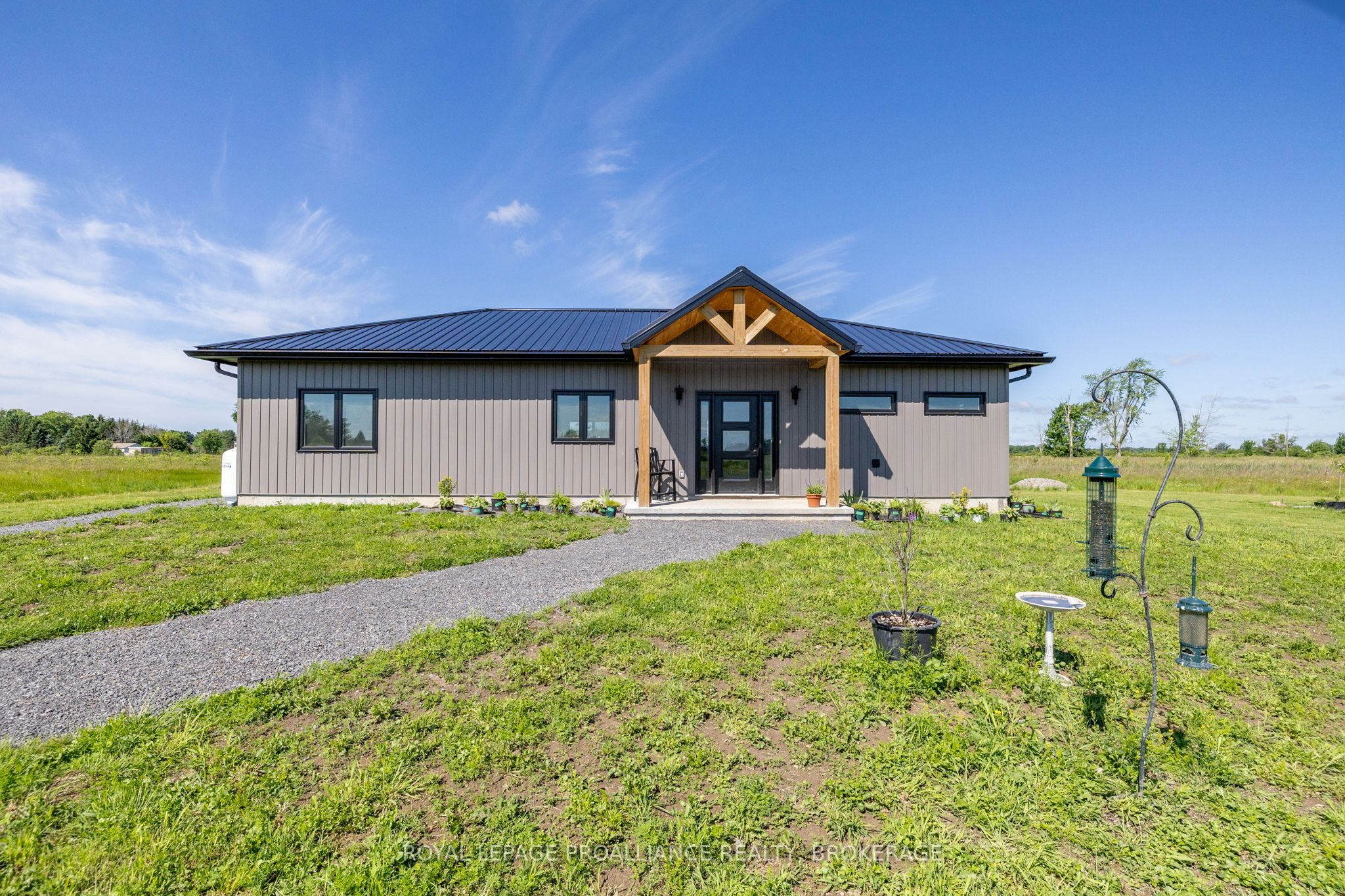 292 Kyes Road Property Photo 1