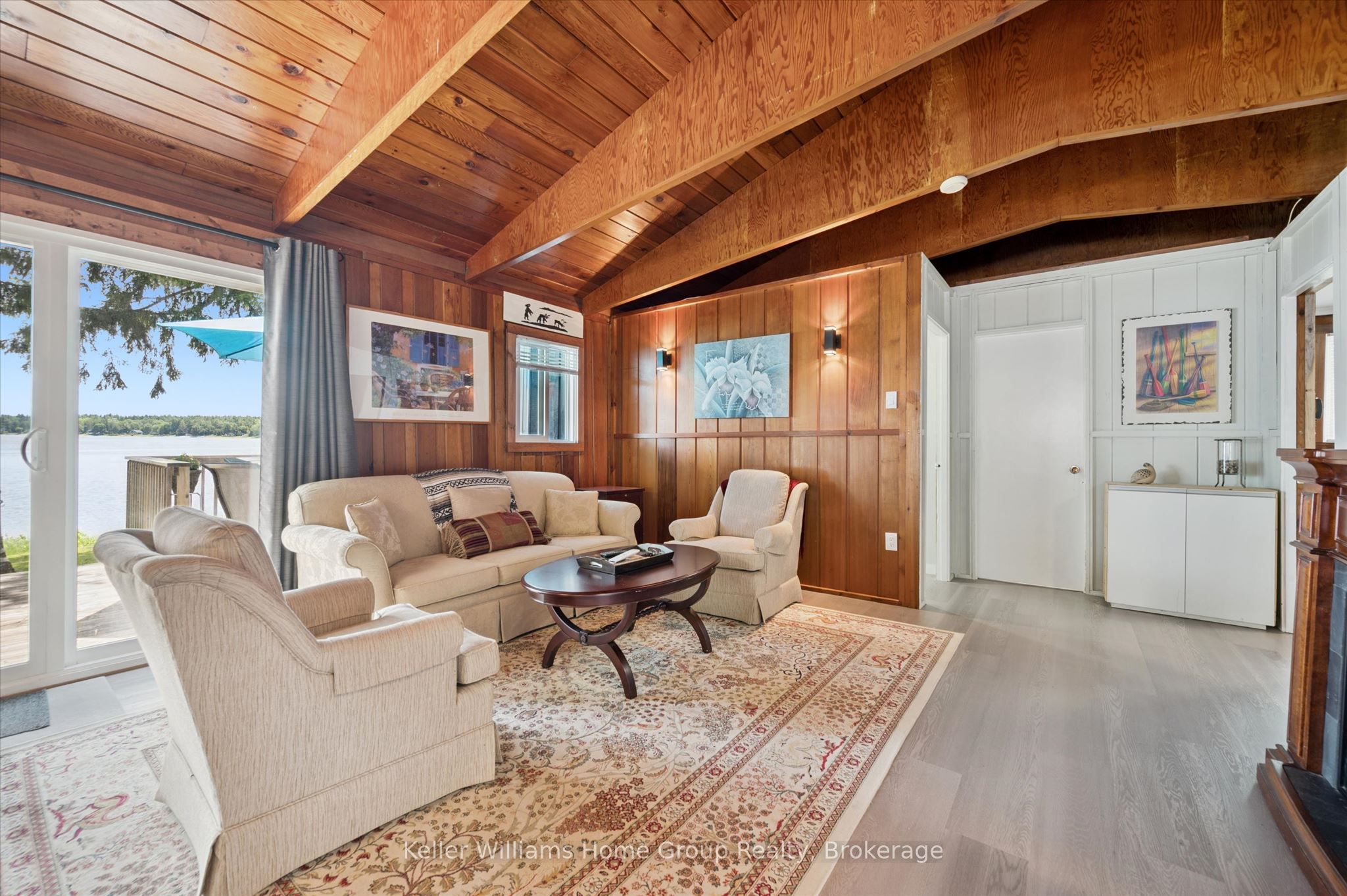 115 First Street Property Photo 13