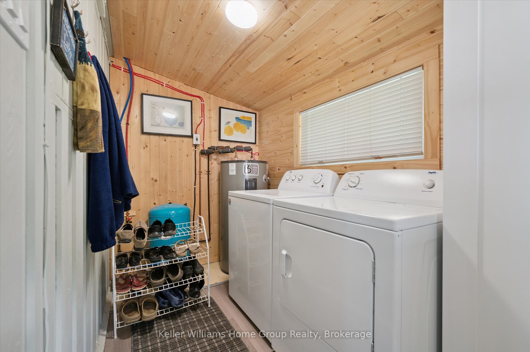 115 First Street Property Photo 26