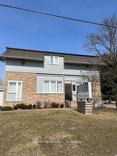 200 Webster Road Property Photo 2