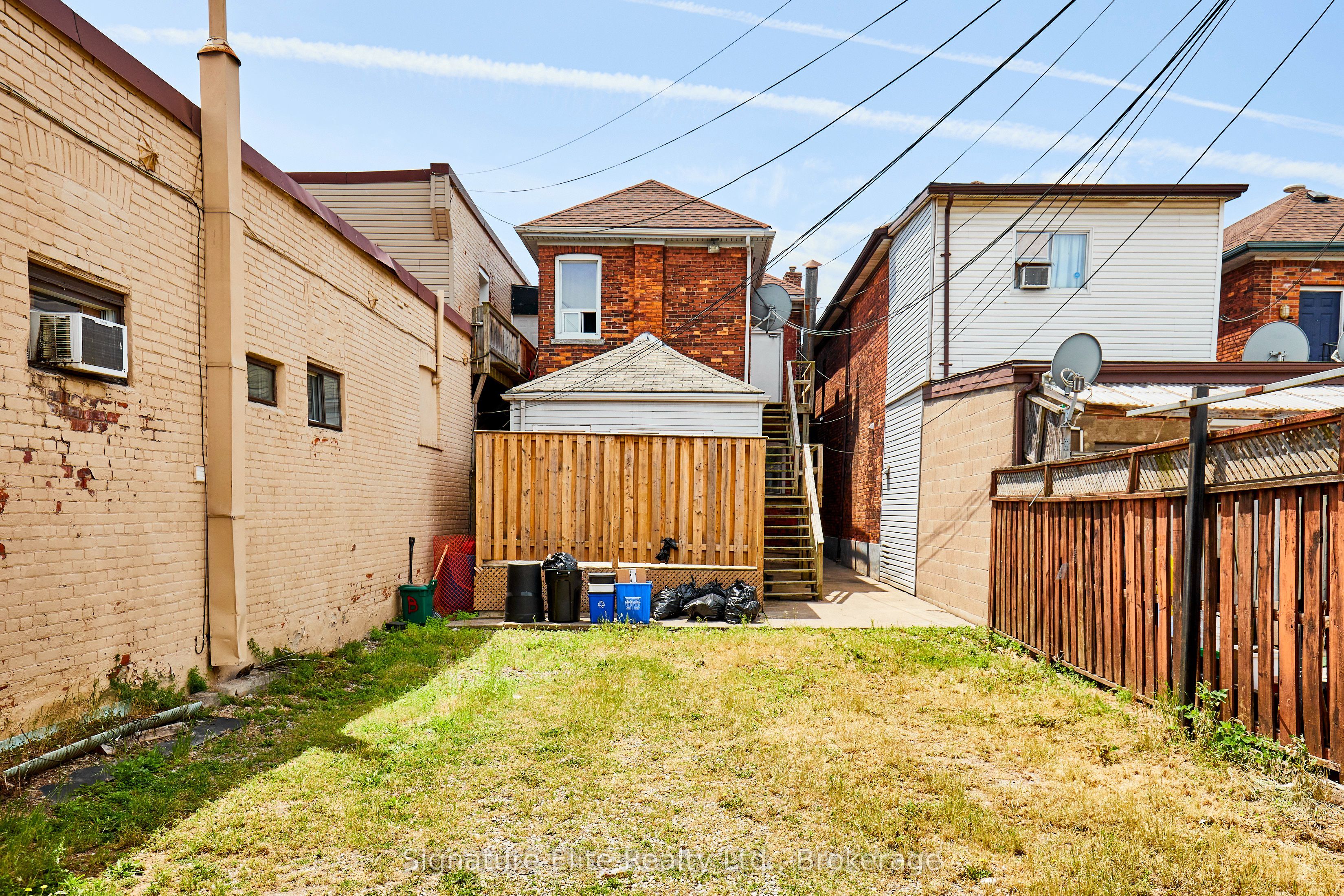 363 Barton Street E Property Photo 16