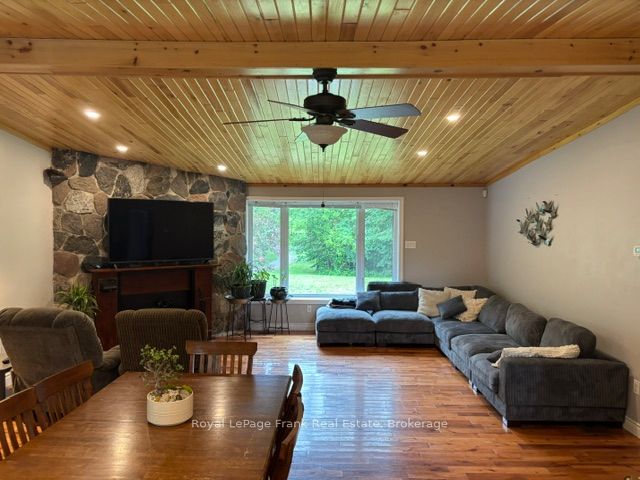 5794 Highway 620 Property Photo 7