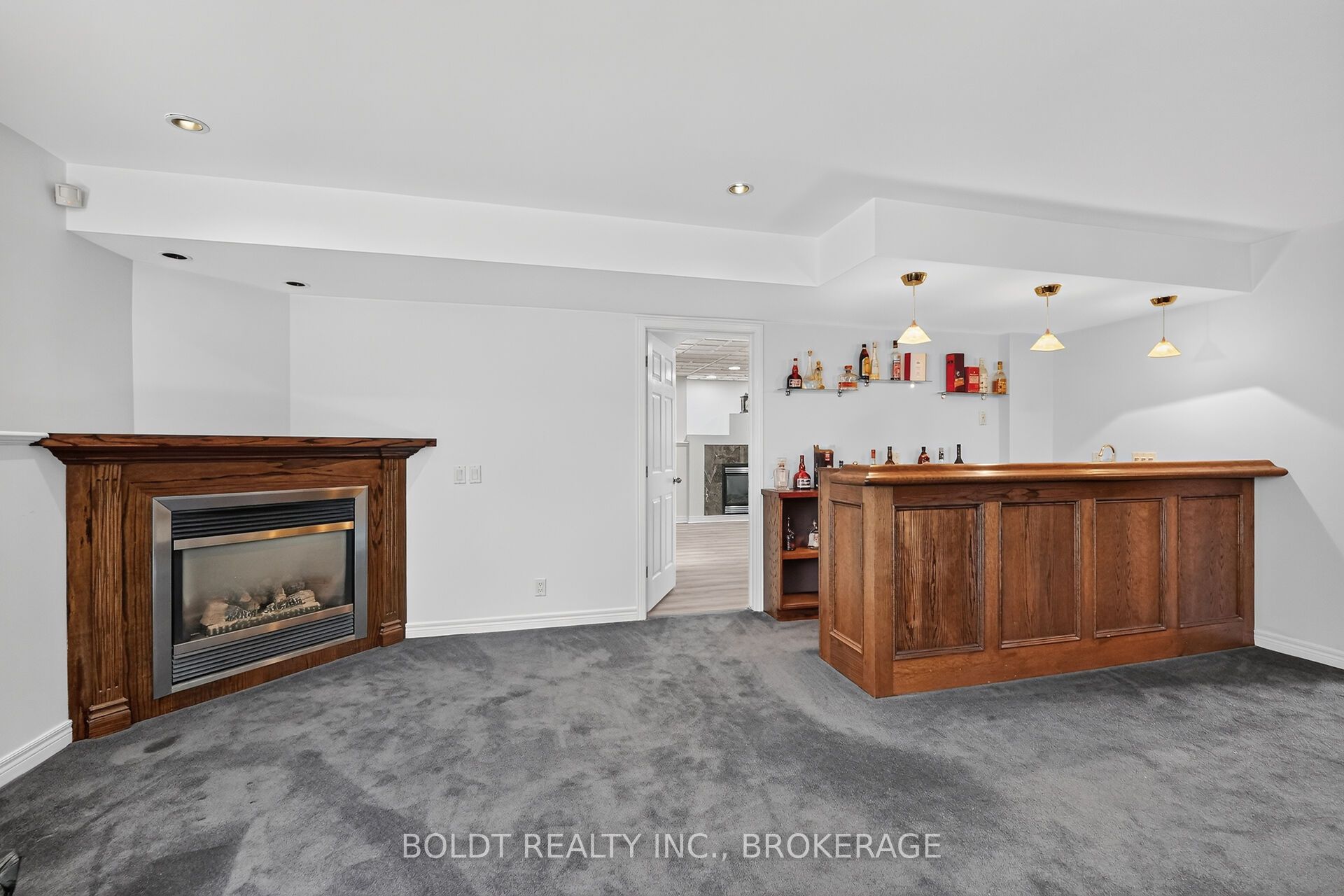 6 Cedar Court Property Photo 30