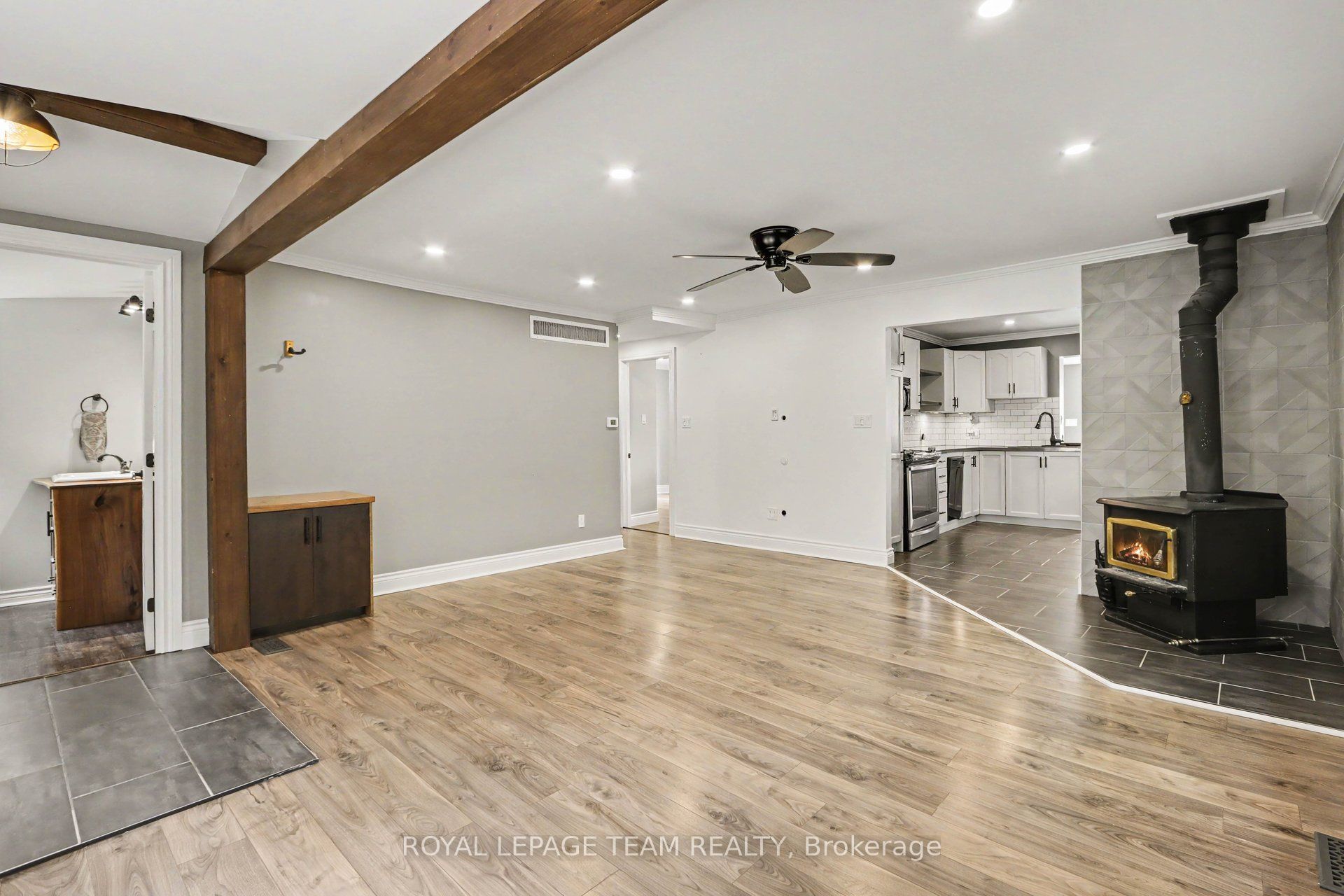 282 Harris Road Property Photo 5