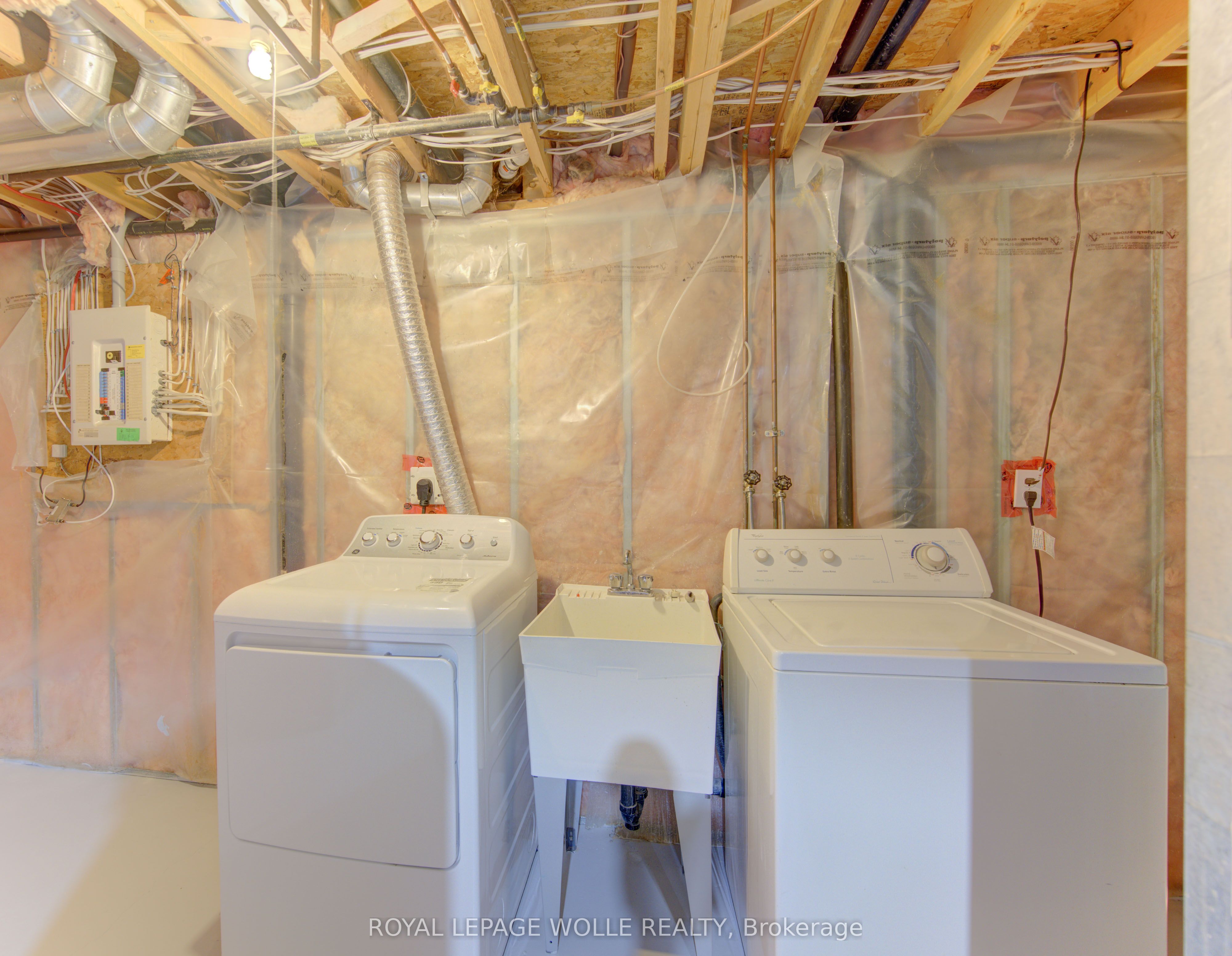 15 Cotton Grass Street Property Photo 33