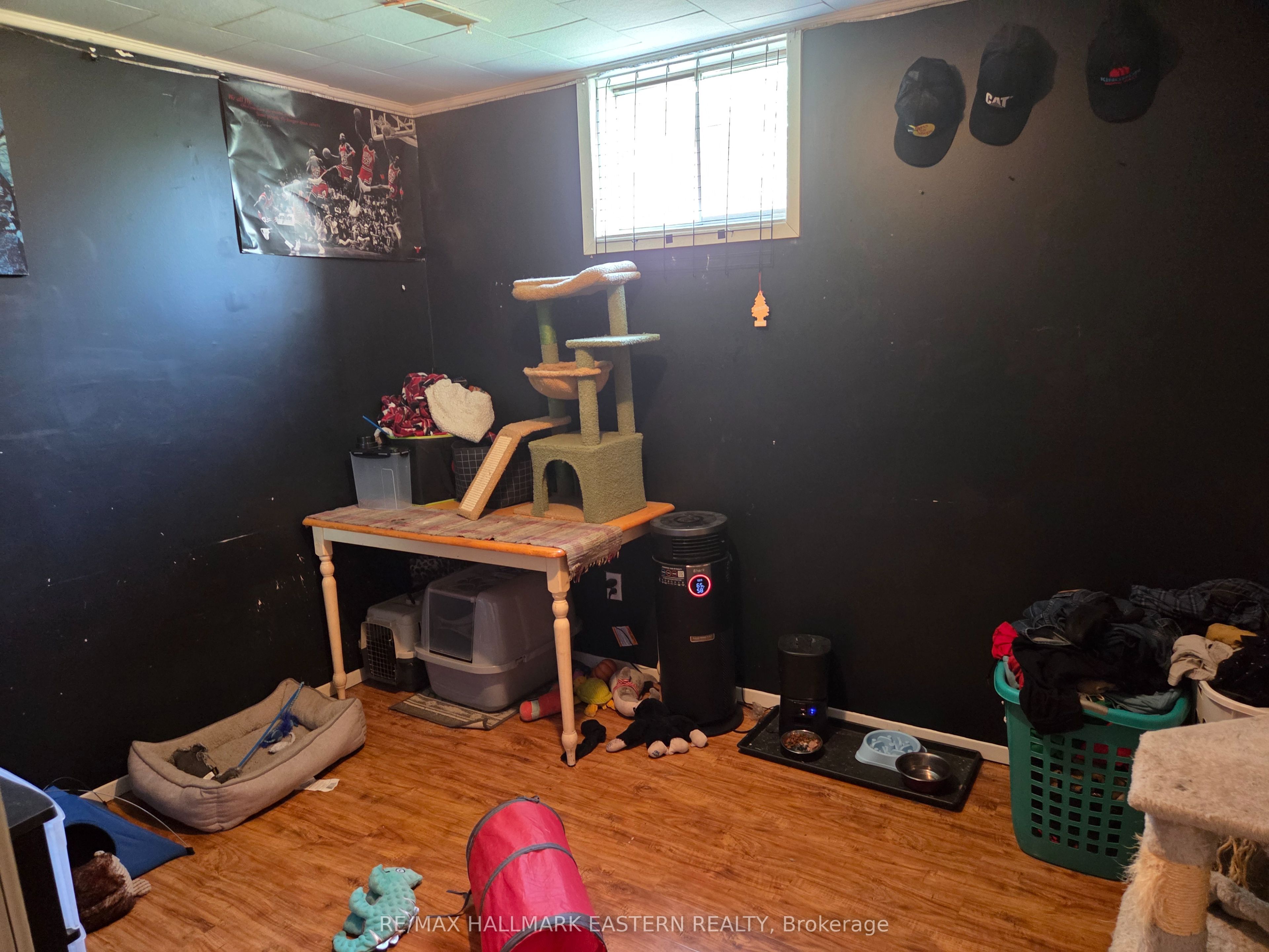 618 Donegal Street Property Photo 8