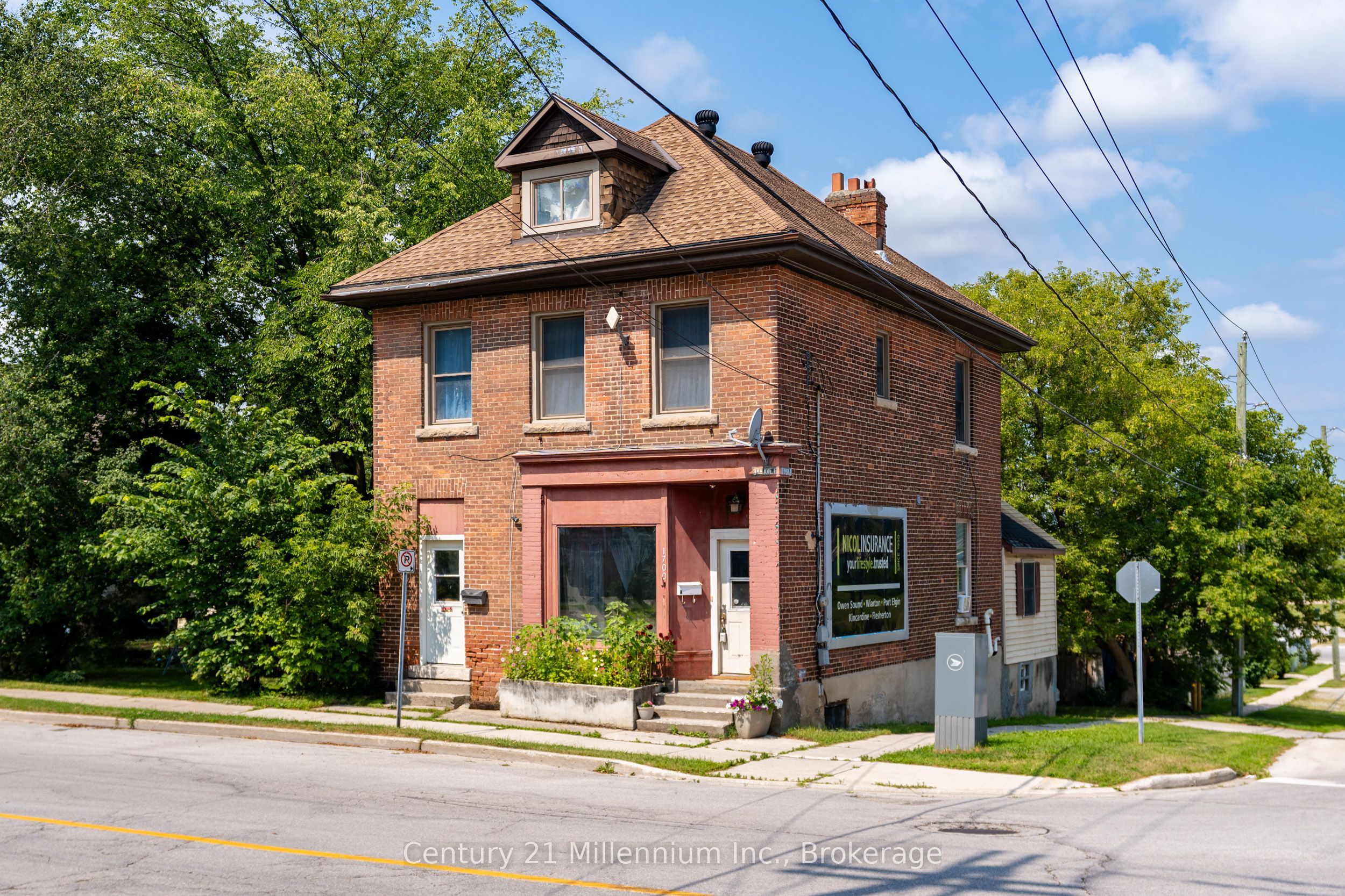1700 3rd Avenue E Property Photo 2