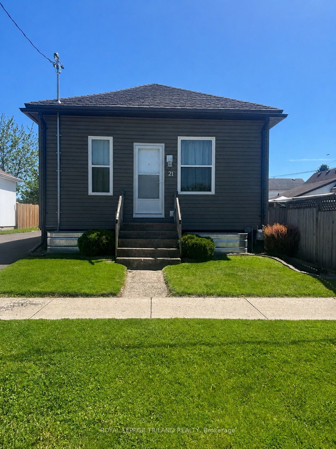 21 Mariam Street Property Photo 2