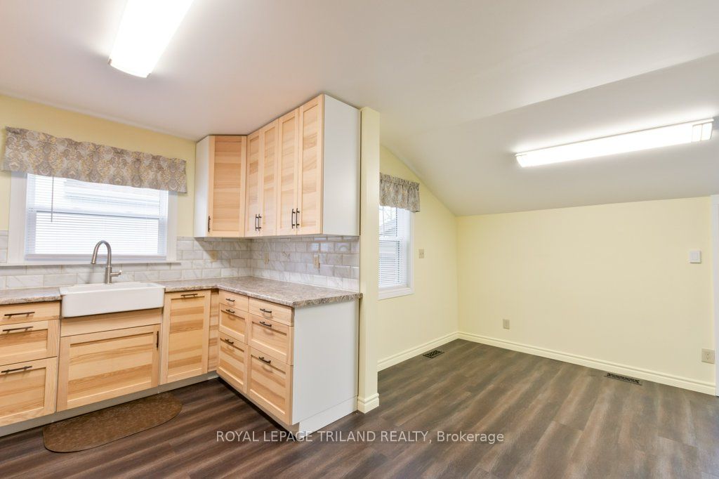 21 Mariam Street Property Photo 9
