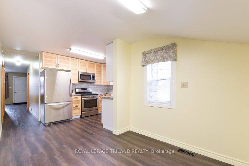 21 Mariam Street Property Photo 11