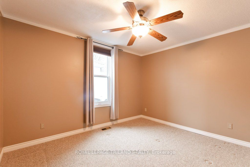 21 Mariam Street Property Photo 17