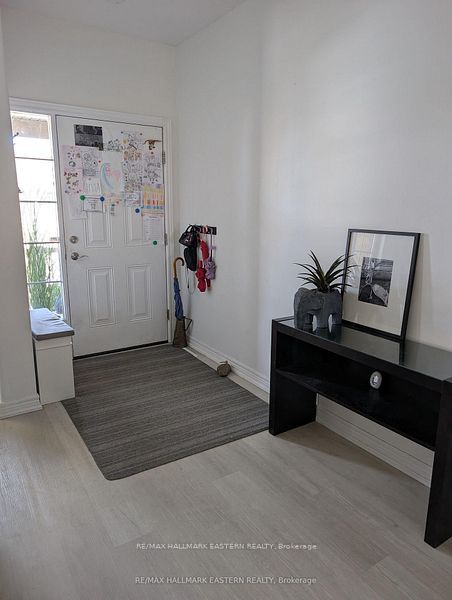 31 Paul Rexe Boulevard E Property Photo 6