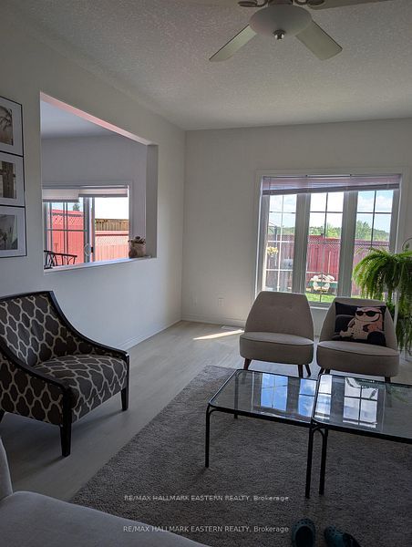 31 Paul Rexe Boulevard E Property Photo 10