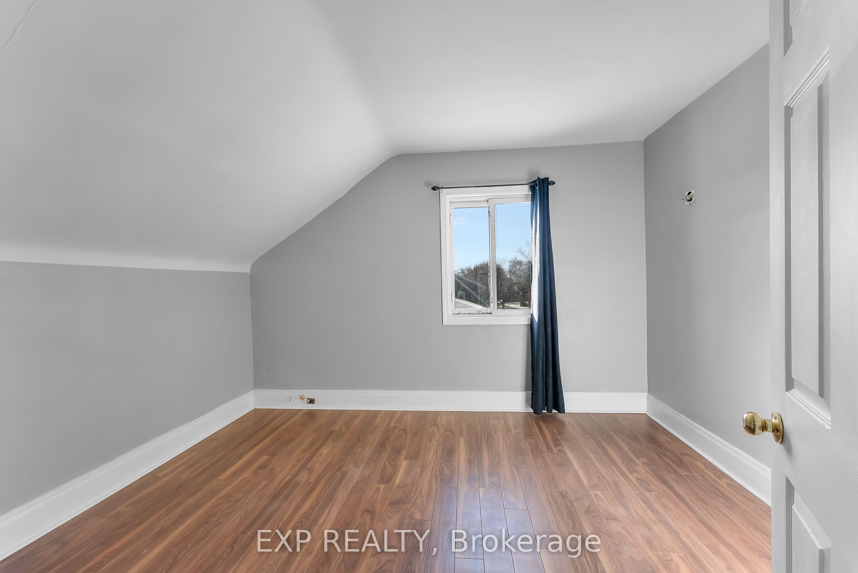 5932 Carlton Avenue Property Photo 15