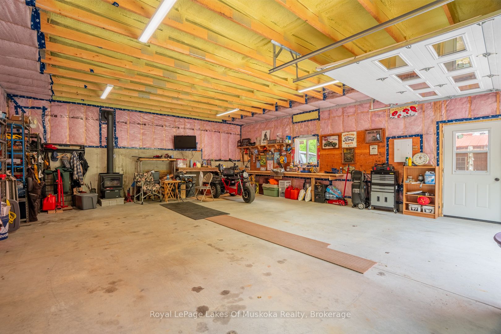 259 Lakeshore Road Property Photo 29