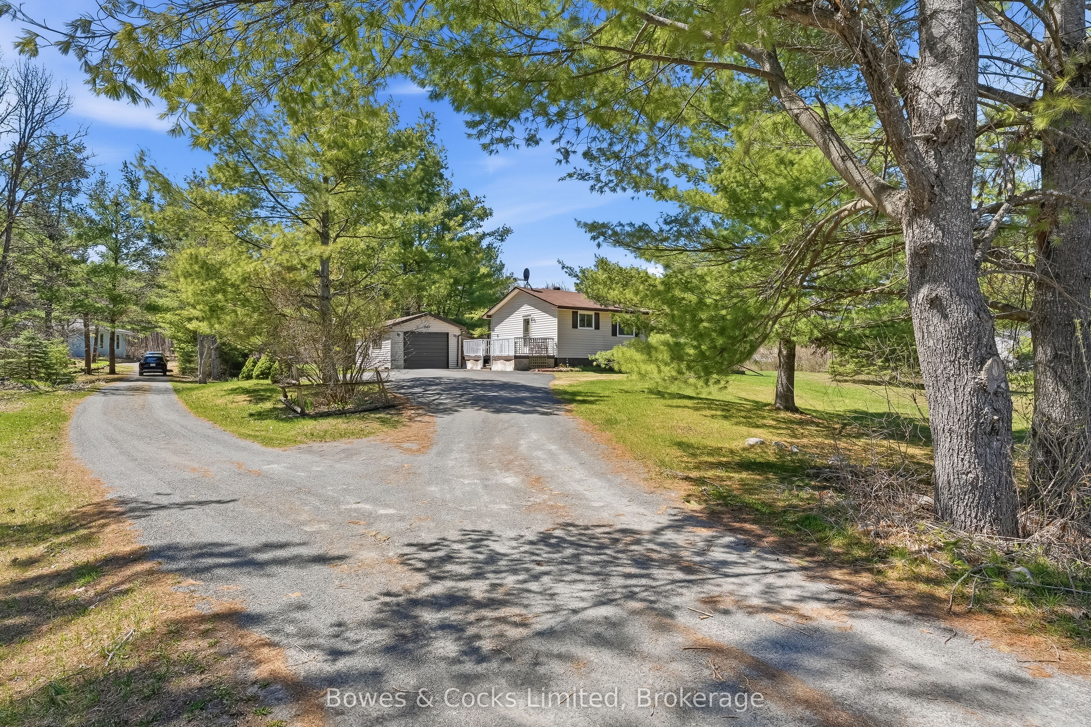 1044 County Road 40 Property Photo 3