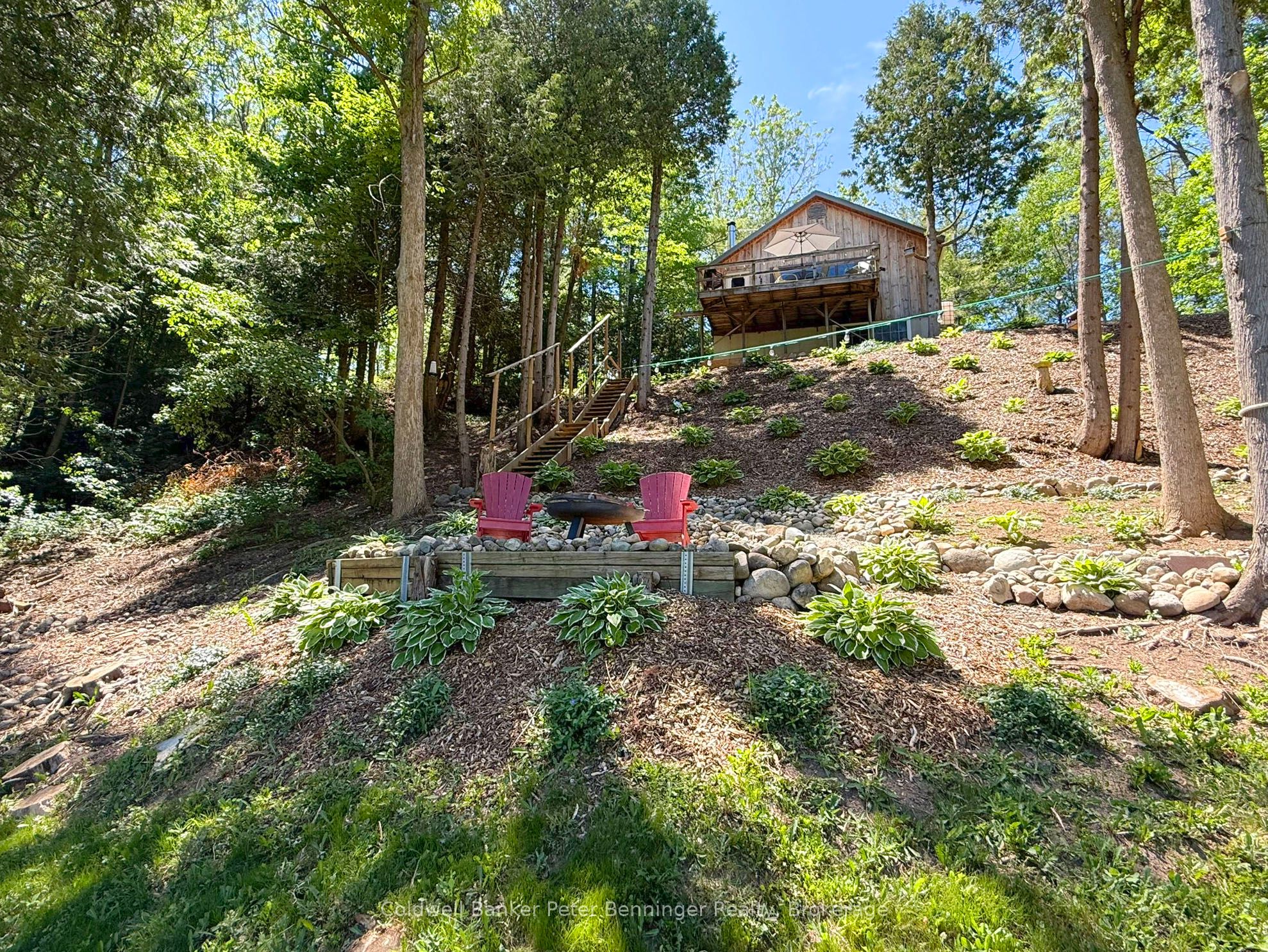 300 Canrobert Street Property Photo 1
