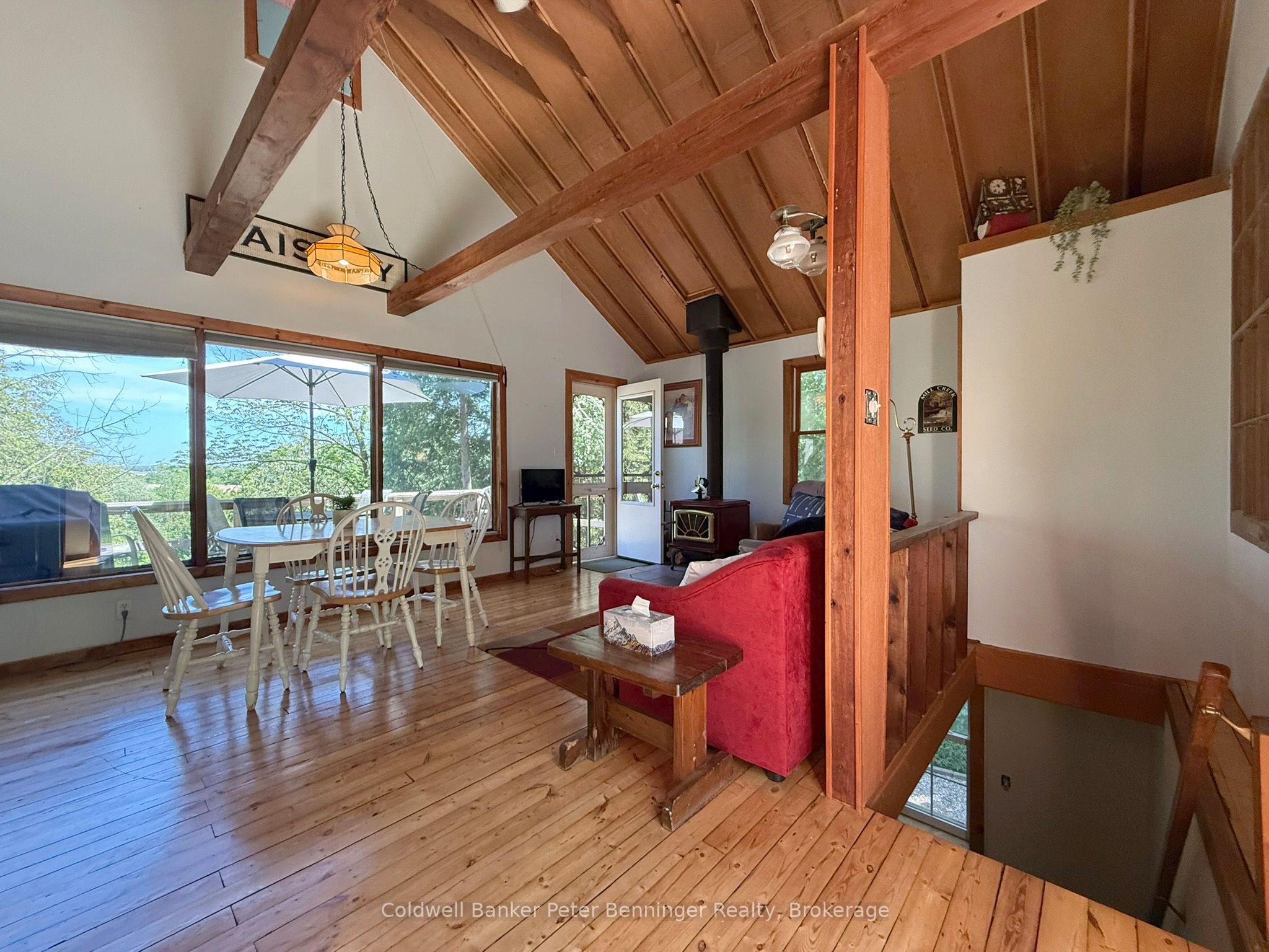 300 Canrobert Street Property Photo 11
