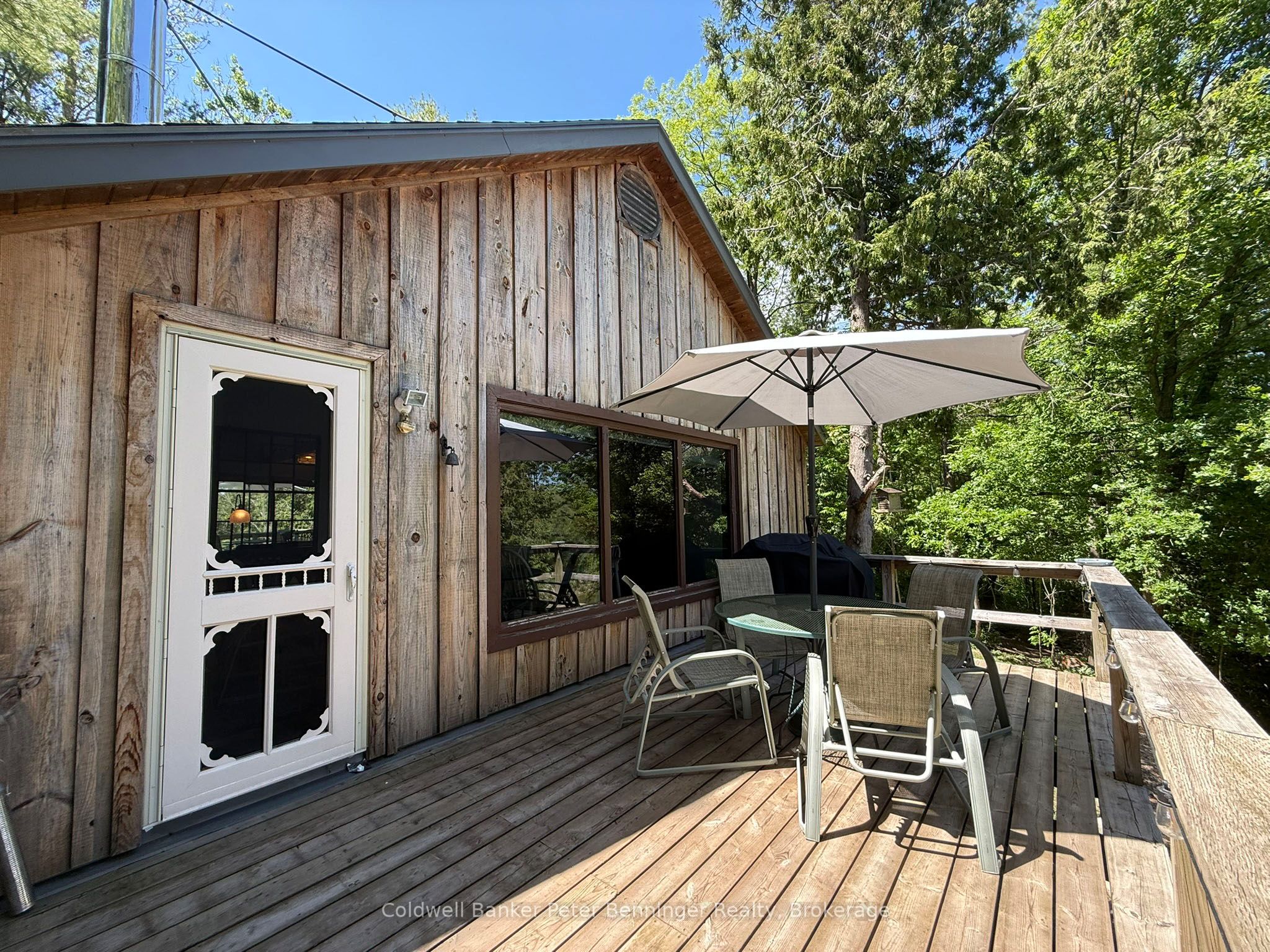 300 Canrobert Street Property Photo 27