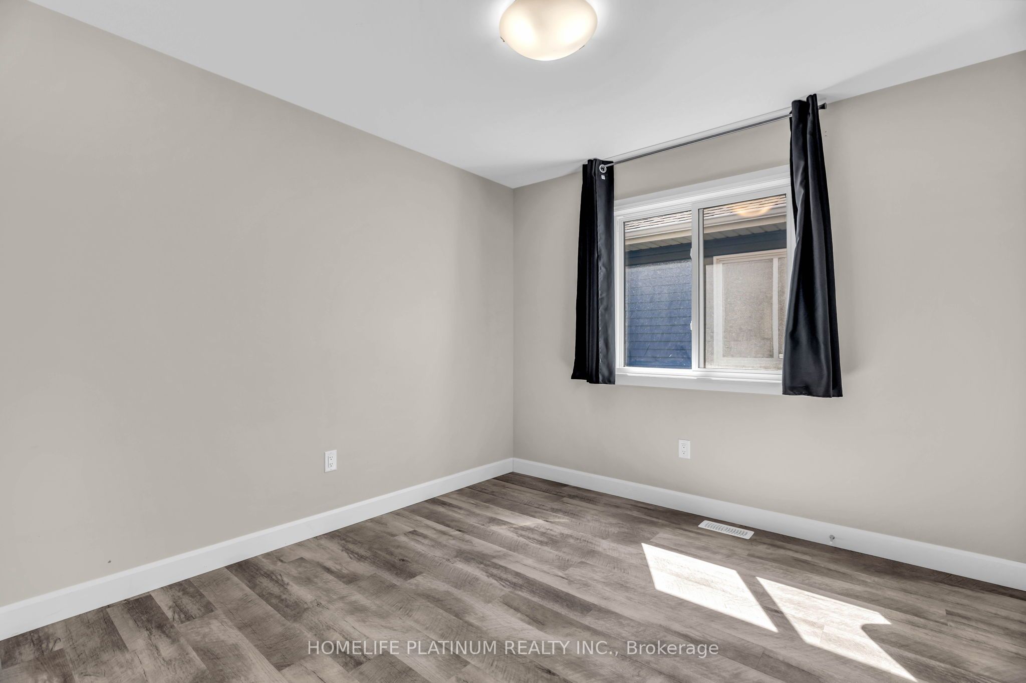 143 Howard Road Property Photo 11