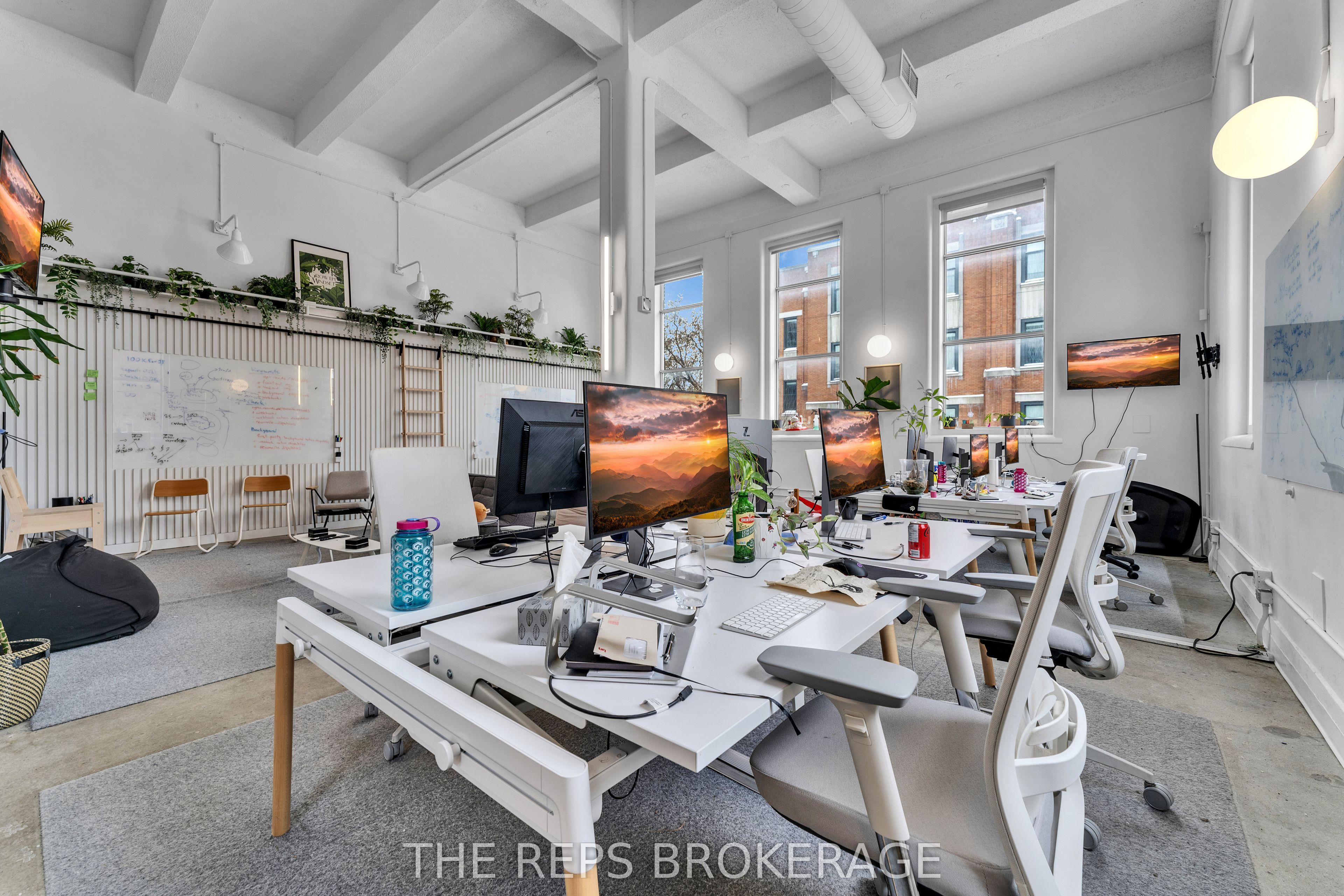 43-45 Eccles Street W Property Photo 14