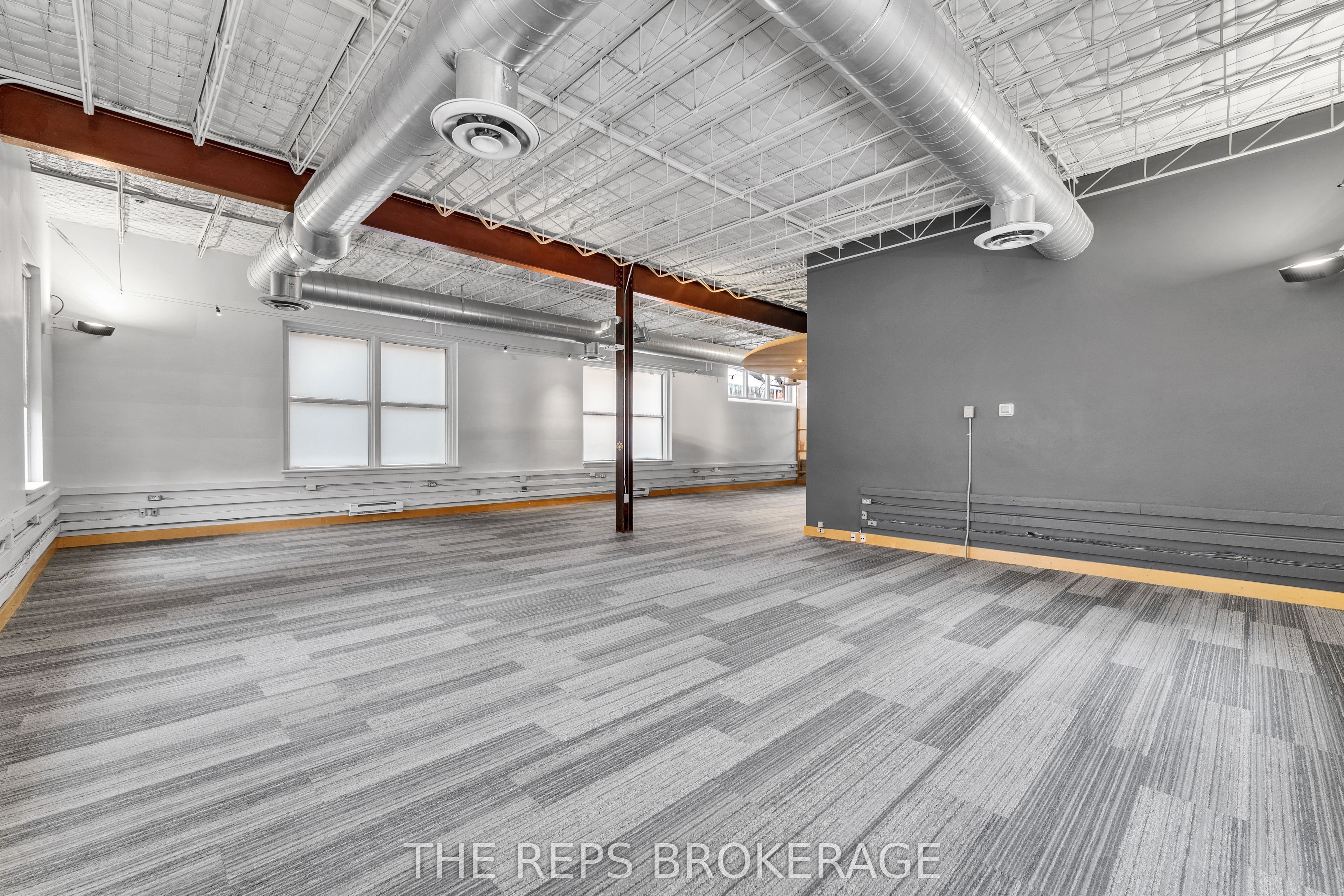 43-45 Eccles Street W Property Photo 26