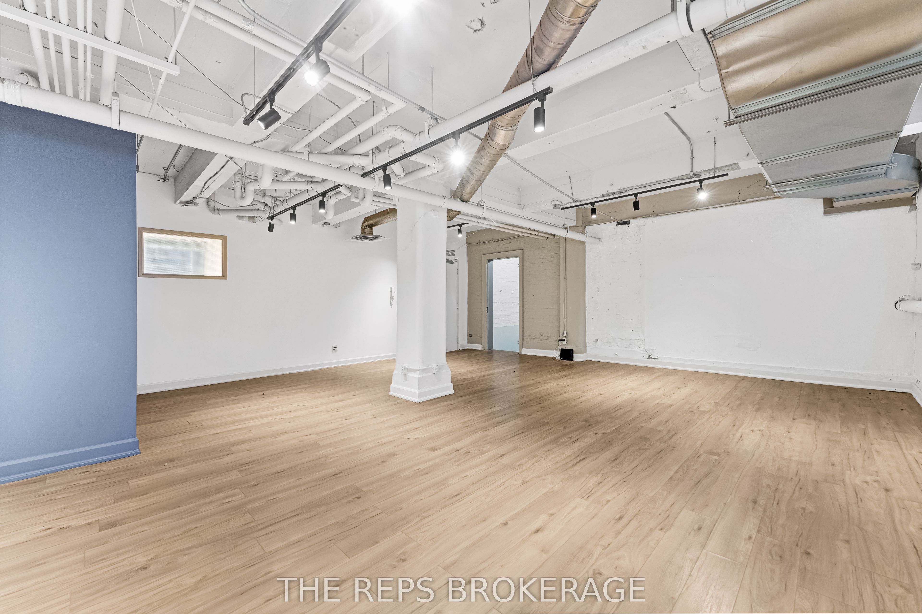 43-45 Eccles Street W Property Photo 48