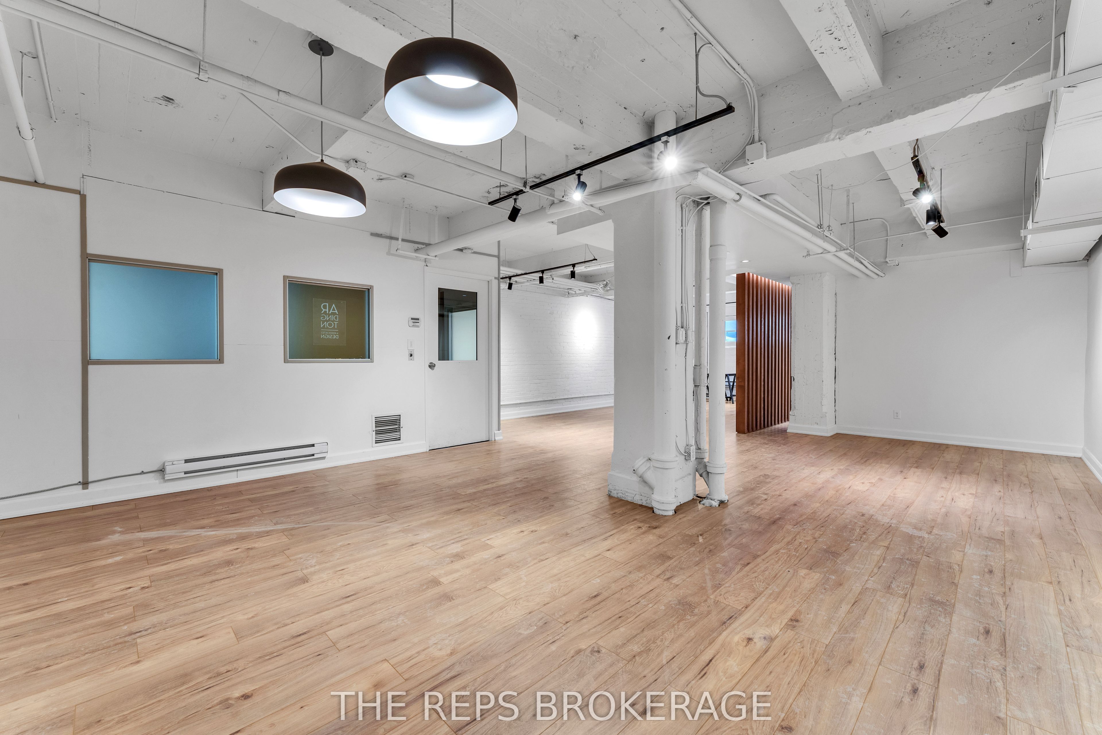 43-45 Eccles Street W Property Photo 49