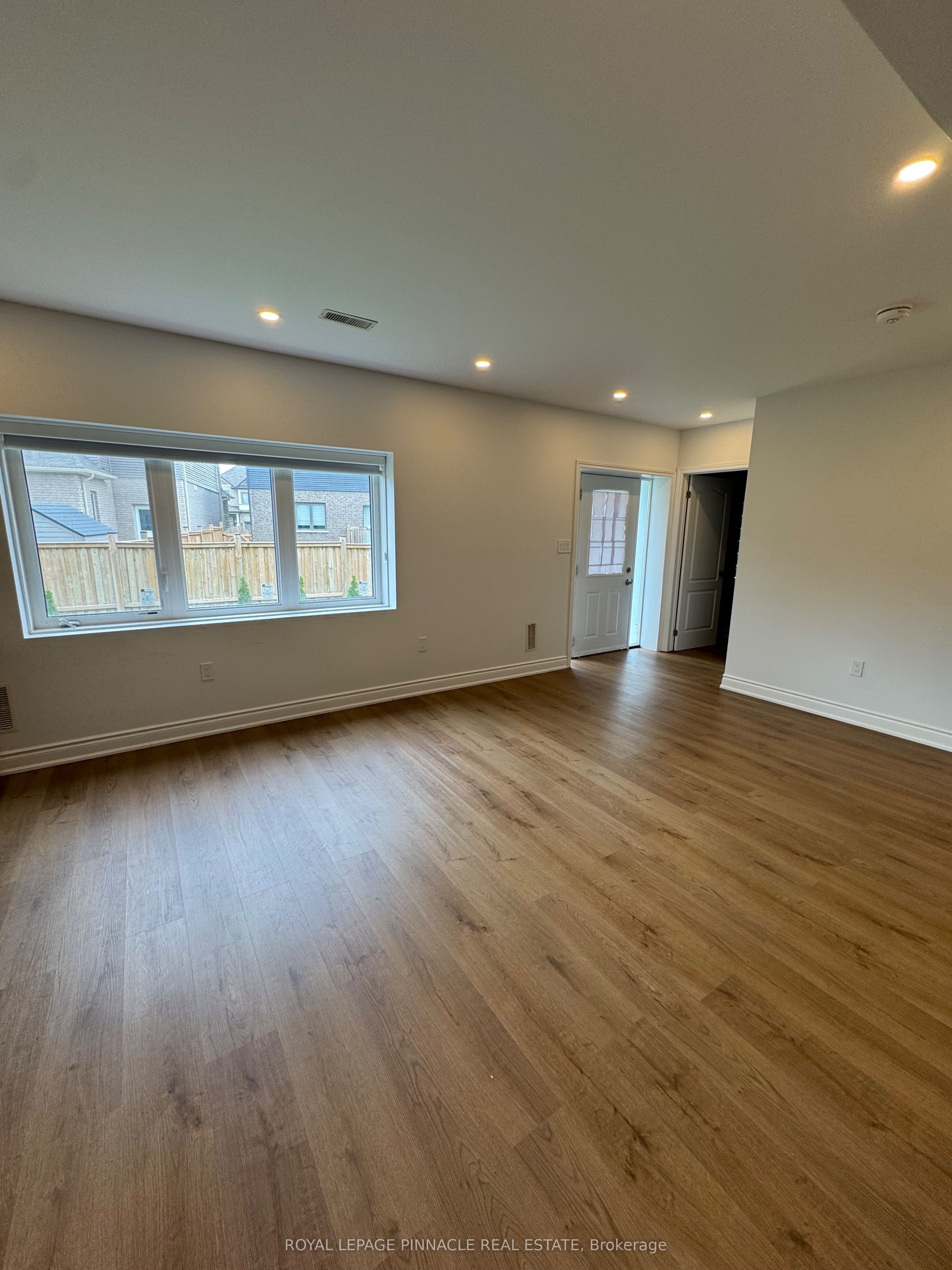 30 Rowley Street Lower Property Photo 7