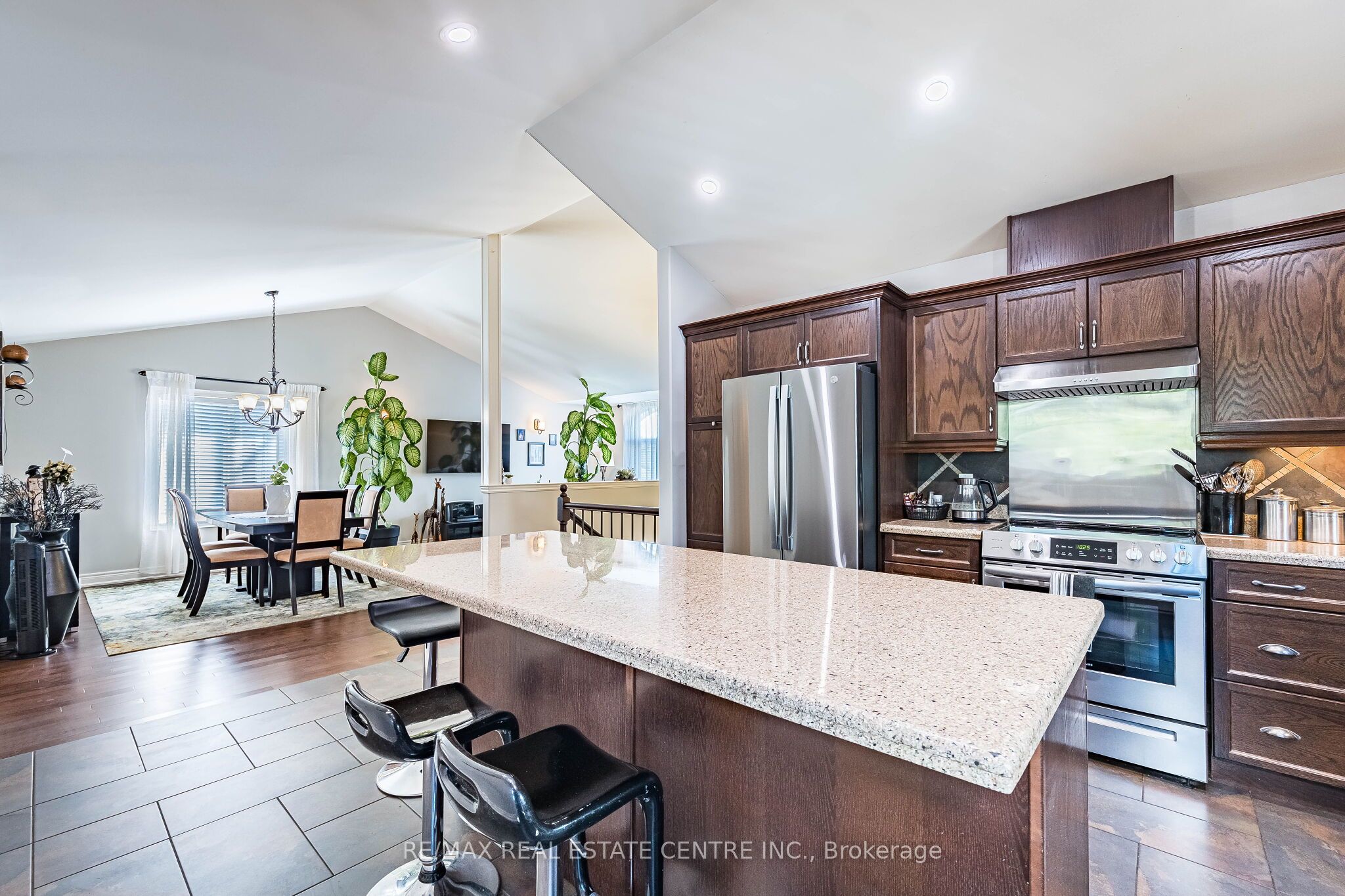 8493 Glavcic Drive Property Photo 17
