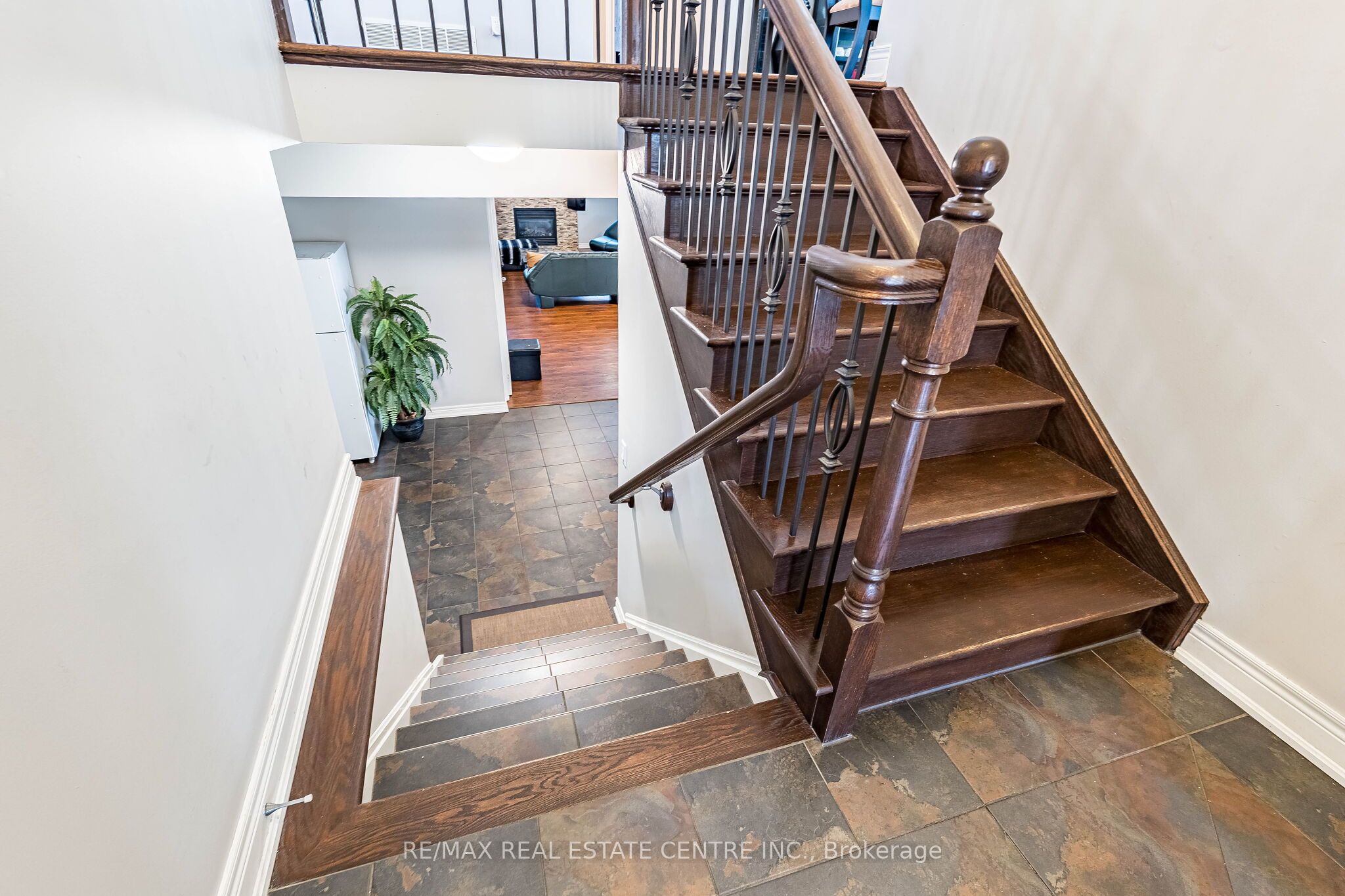 8493 Glavcic Drive Property Photo 34