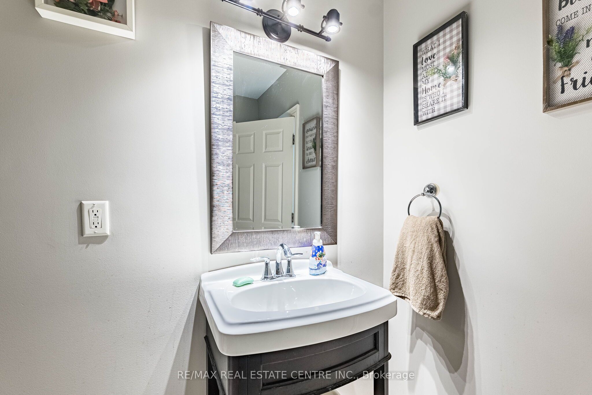 8493 Glavcic Drive Property Photo 43