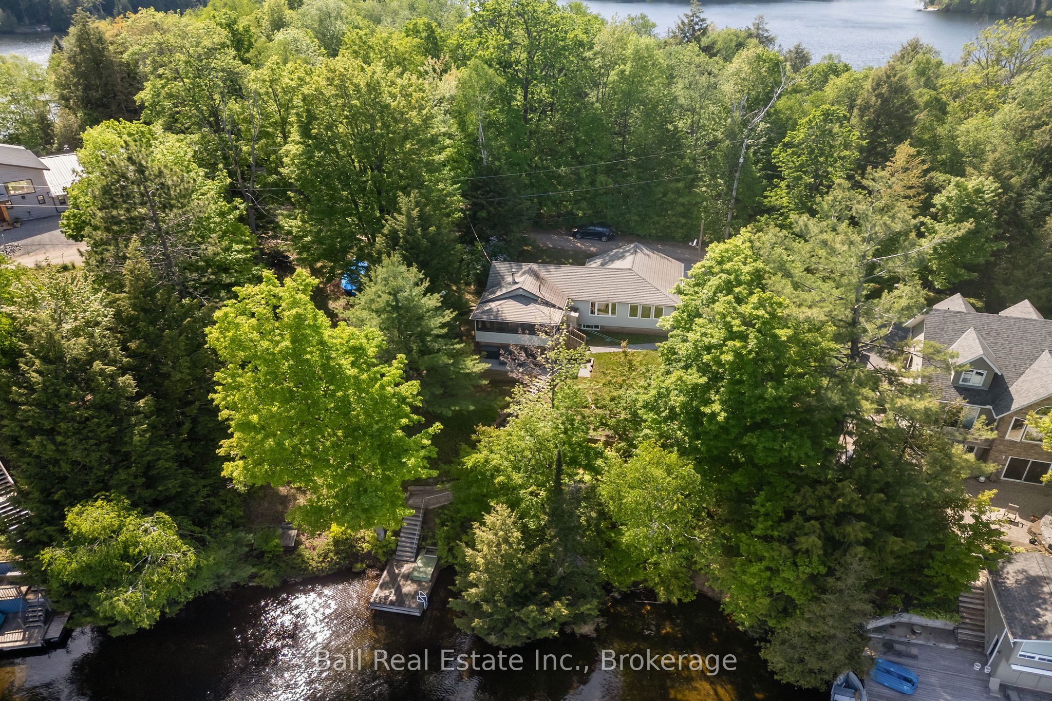 1120 Ruthven Road Property Photo 1