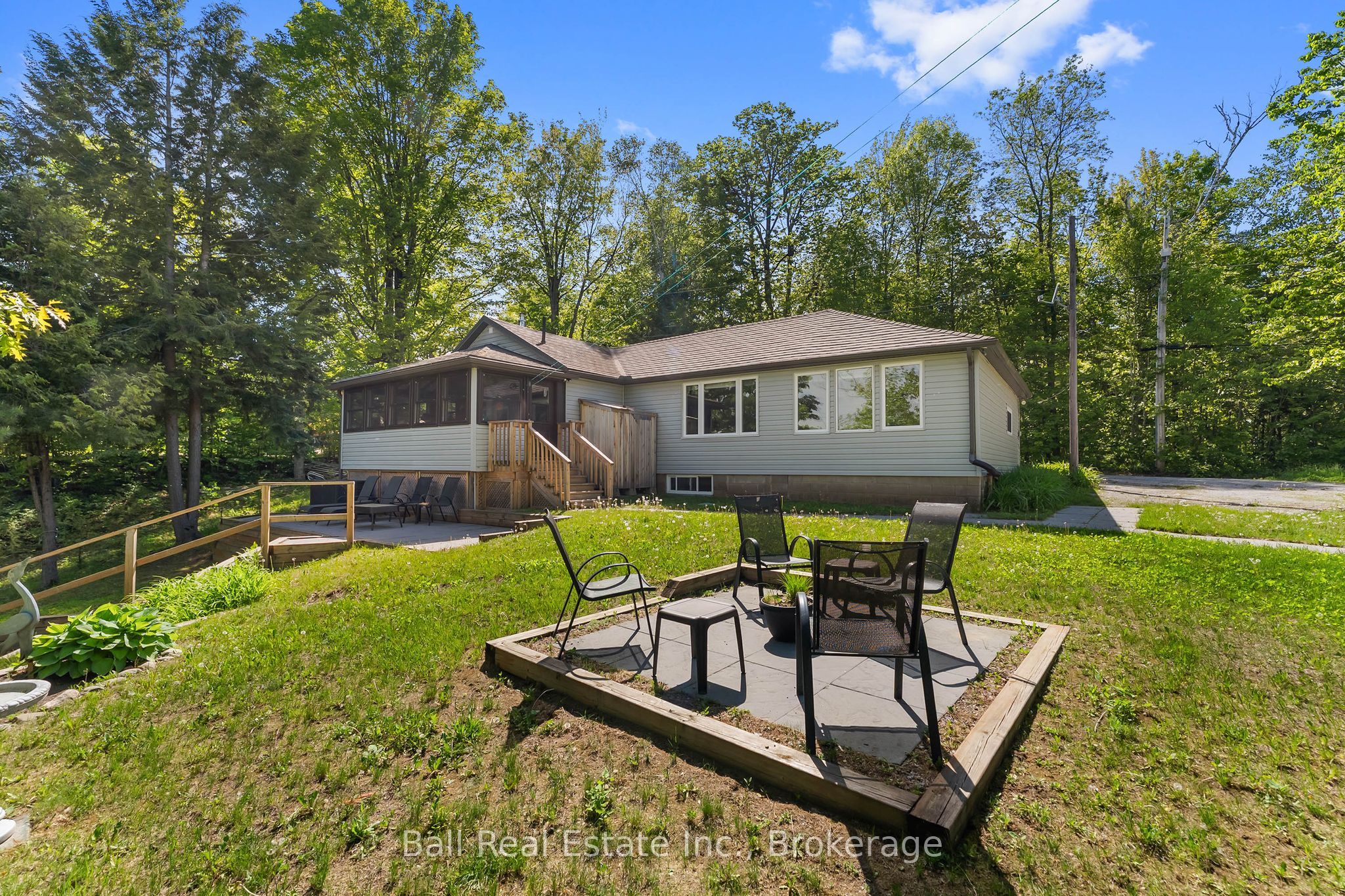 1120 Ruthven Road Property Photo 3