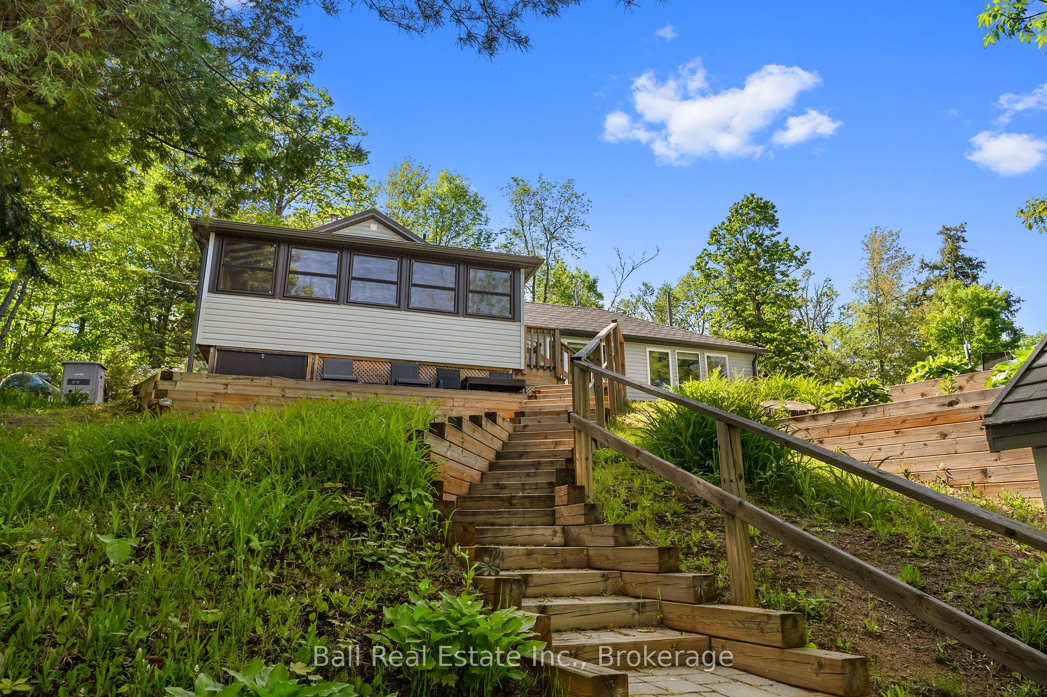1120 Ruthven Road Property Photo 4