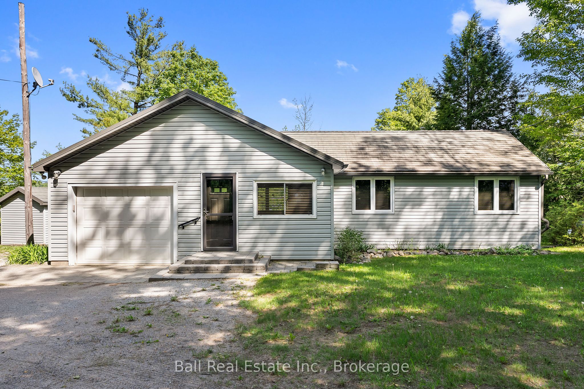 1120 Ruthven Road Property Photo 9
