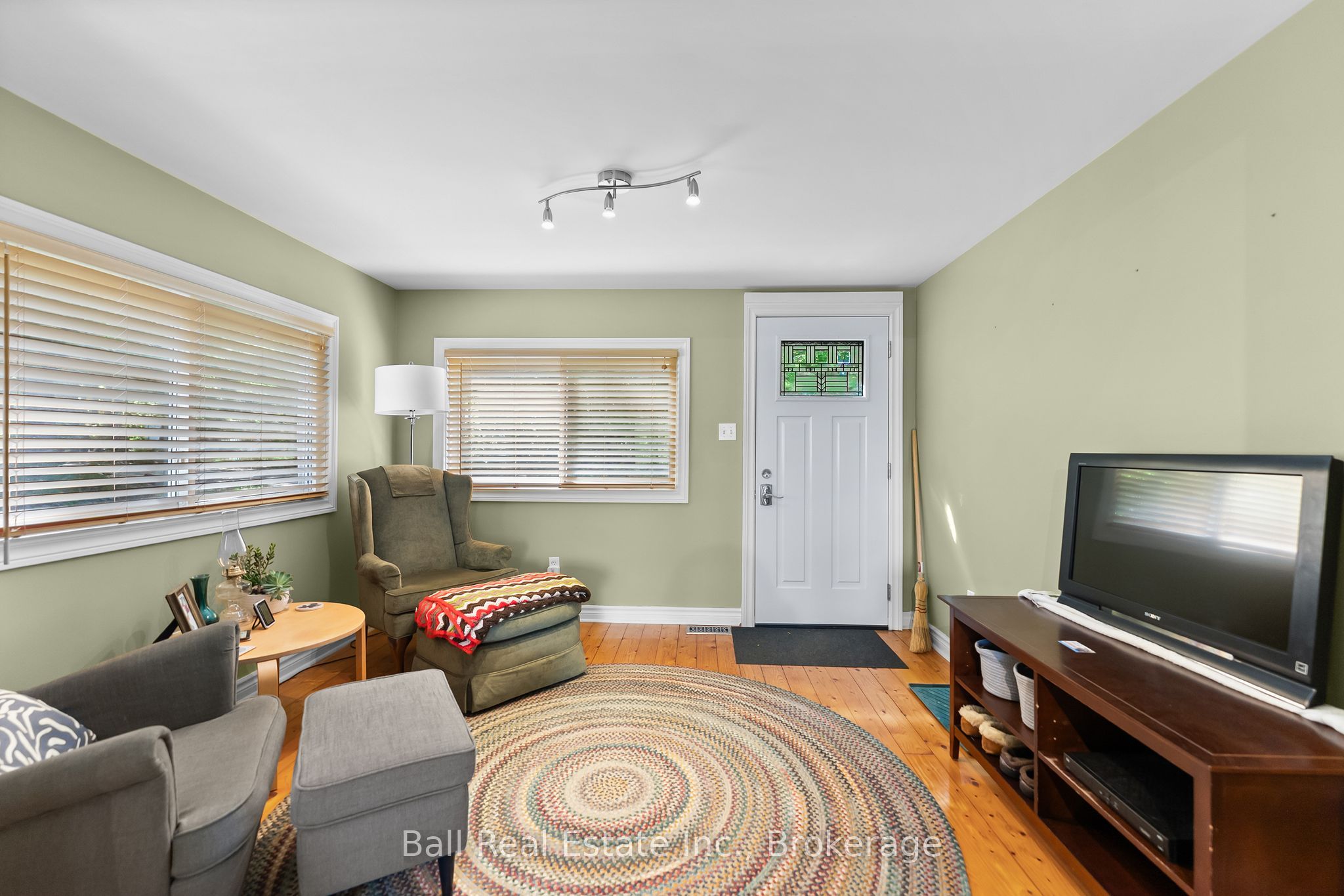1120 Ruthven Road Property Photo 25