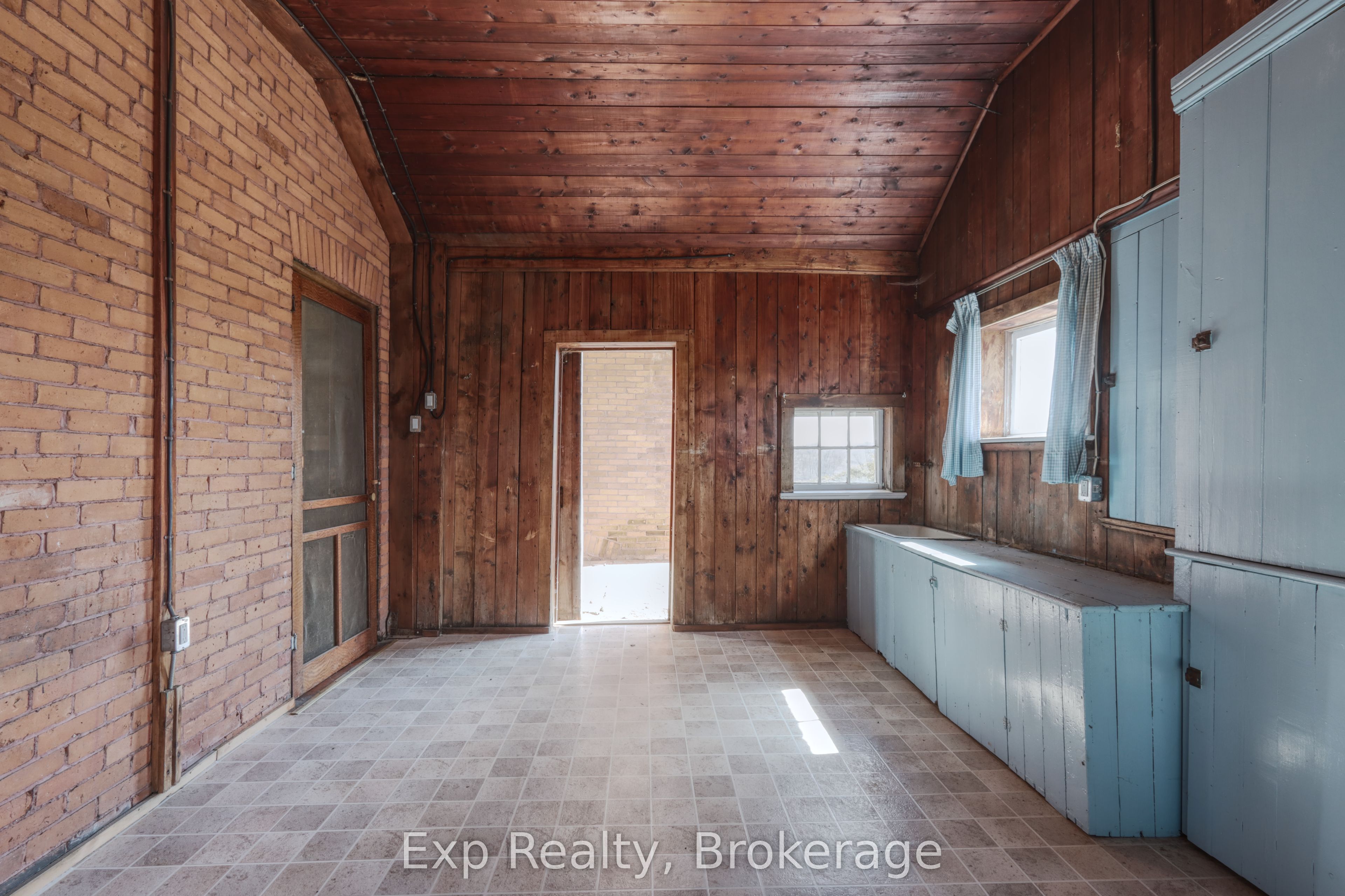 840 Mcgregor Bay Road Property Photo 5