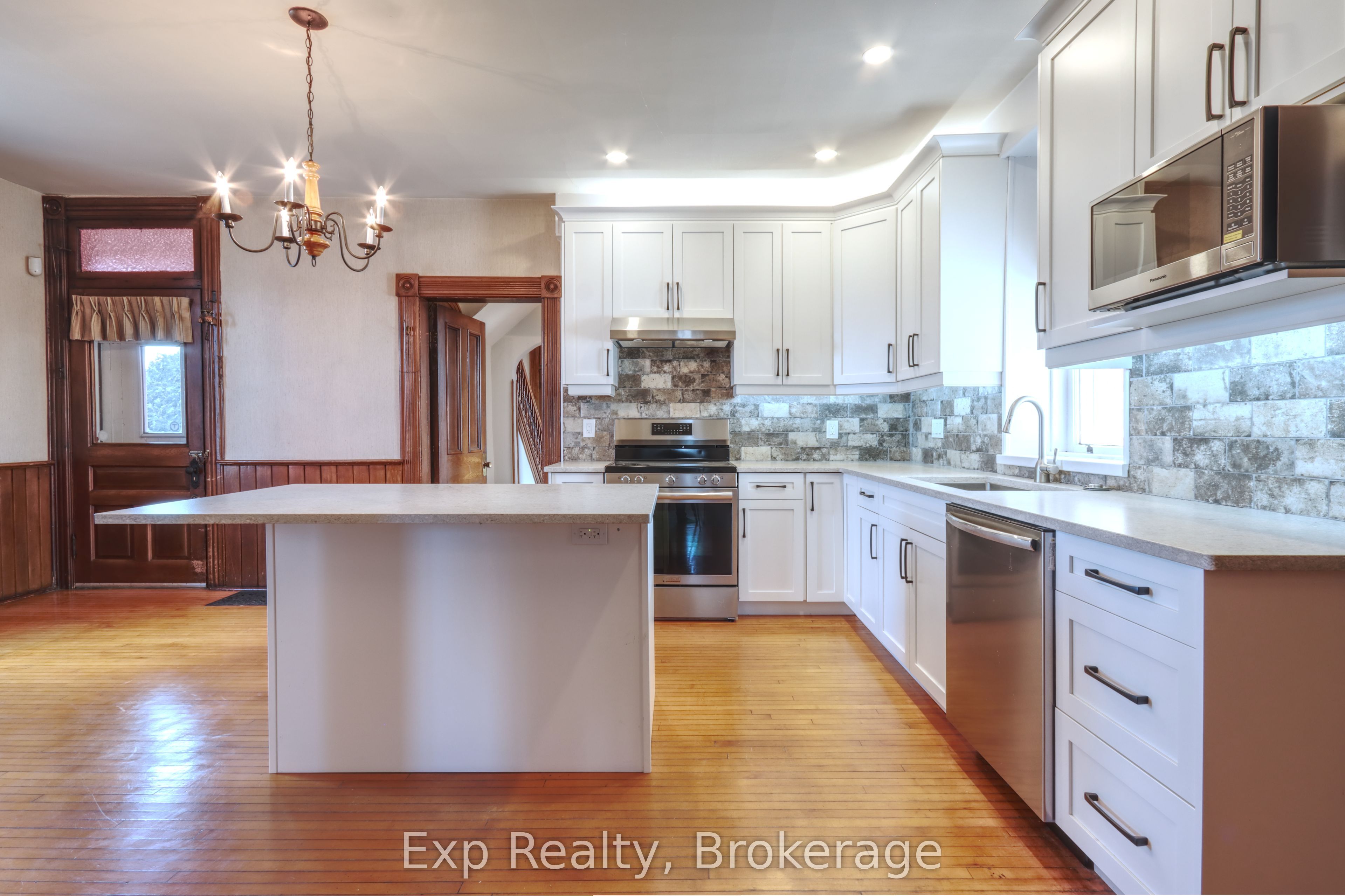 840 Mcgregor Bay Road Property Photo 6