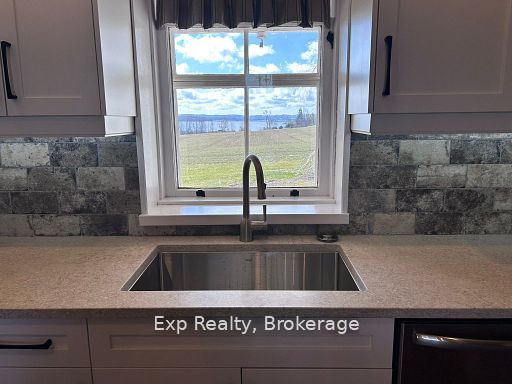 840 Mcgregor Bay Road Property Photo 10