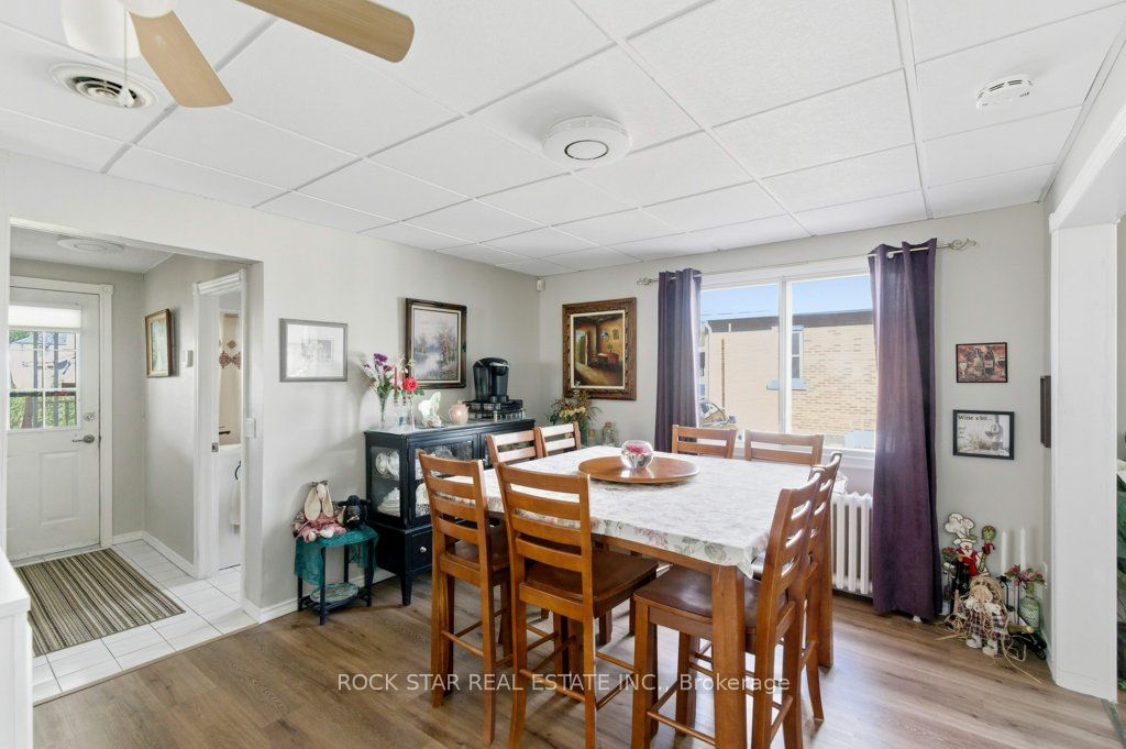 111 Mcalpine Avenue S Property Photo 3