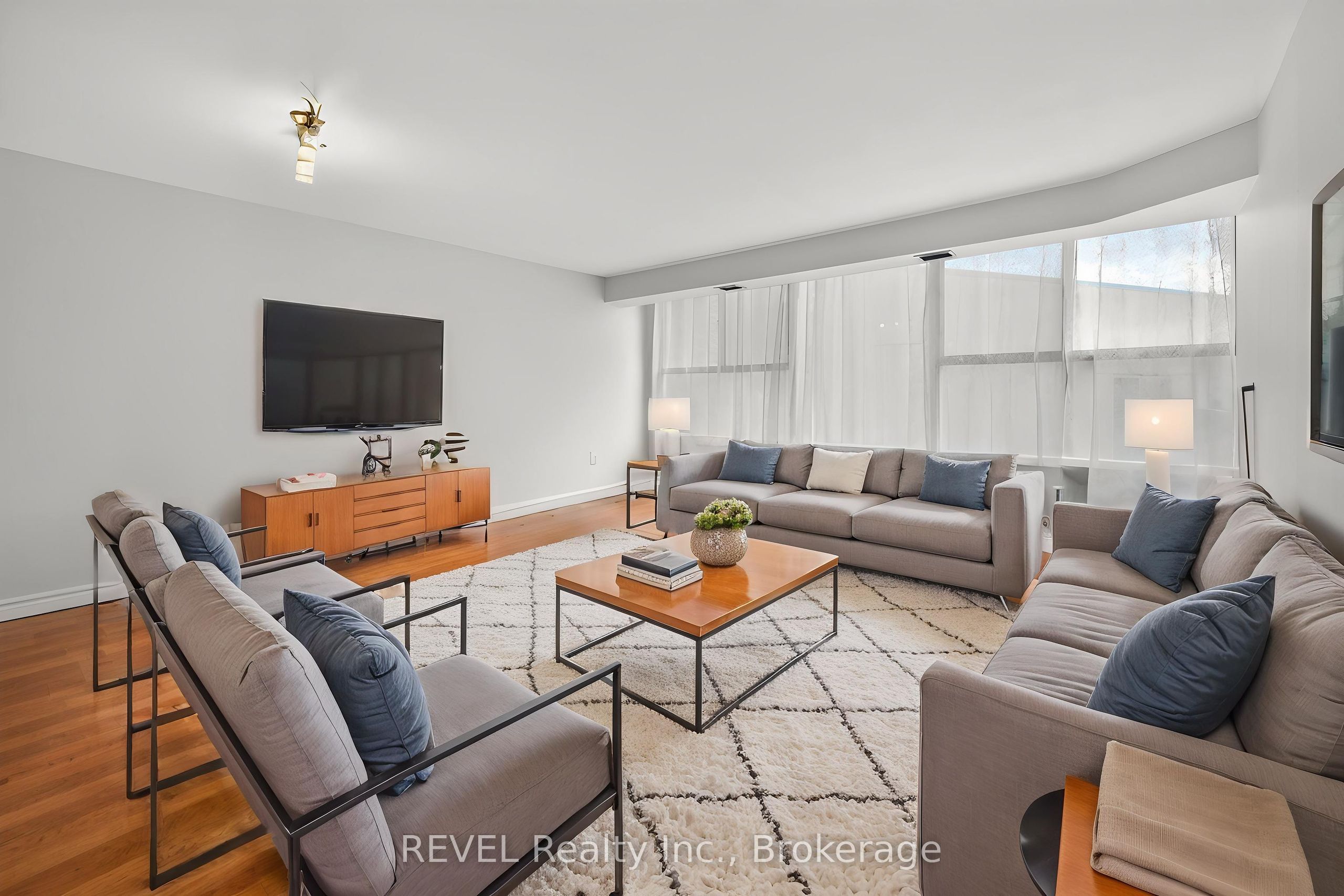 7 Gale Crescent 207 Property Photo 14