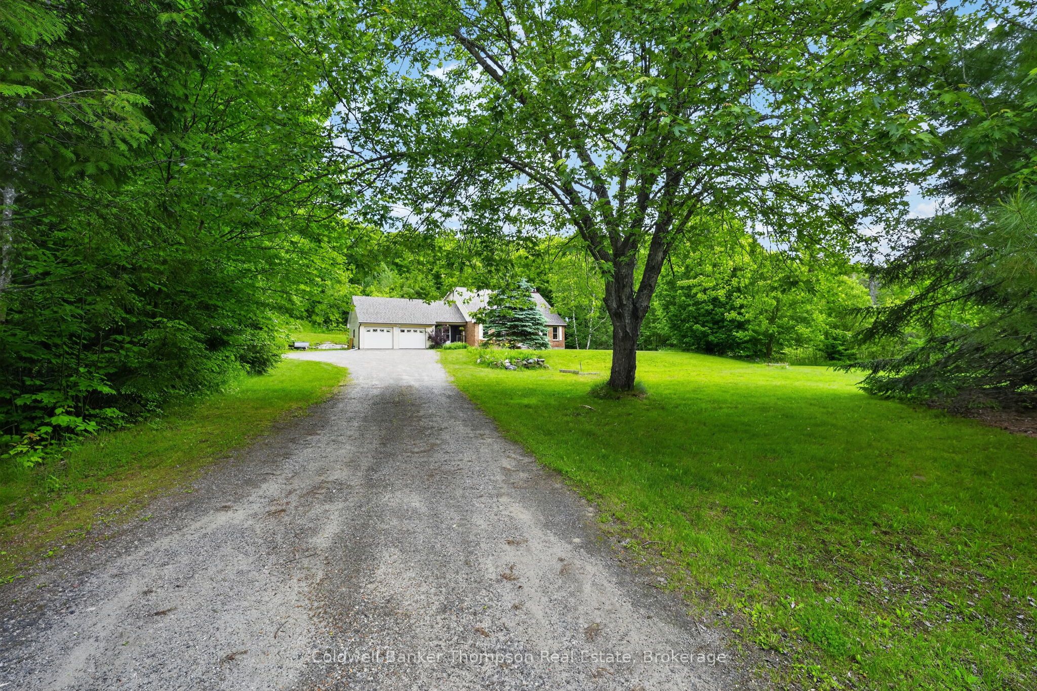 1864 Brunel Road Property Photo 2