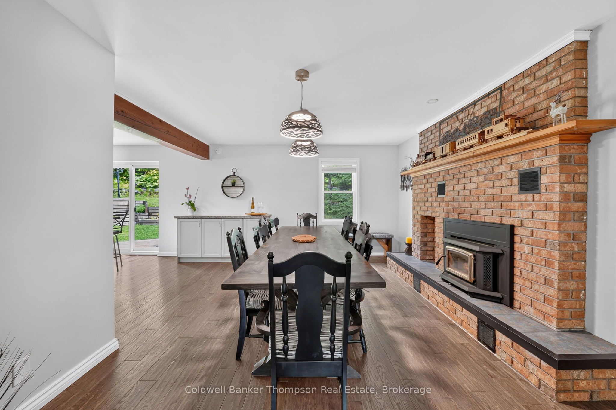 1864 Brunel Road Property Photo 14