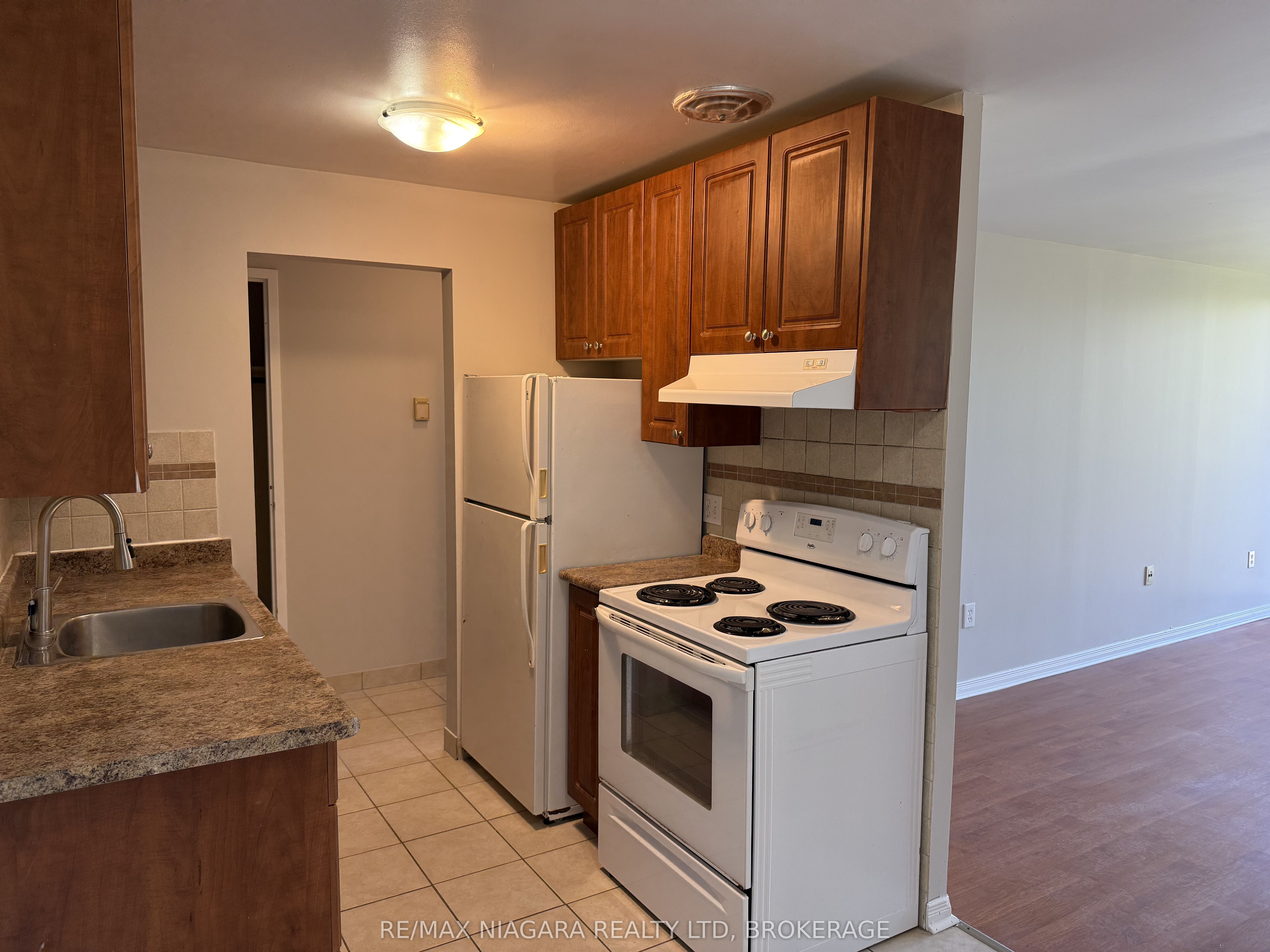 7 Riverview Boulevard 305 Property Photo 14