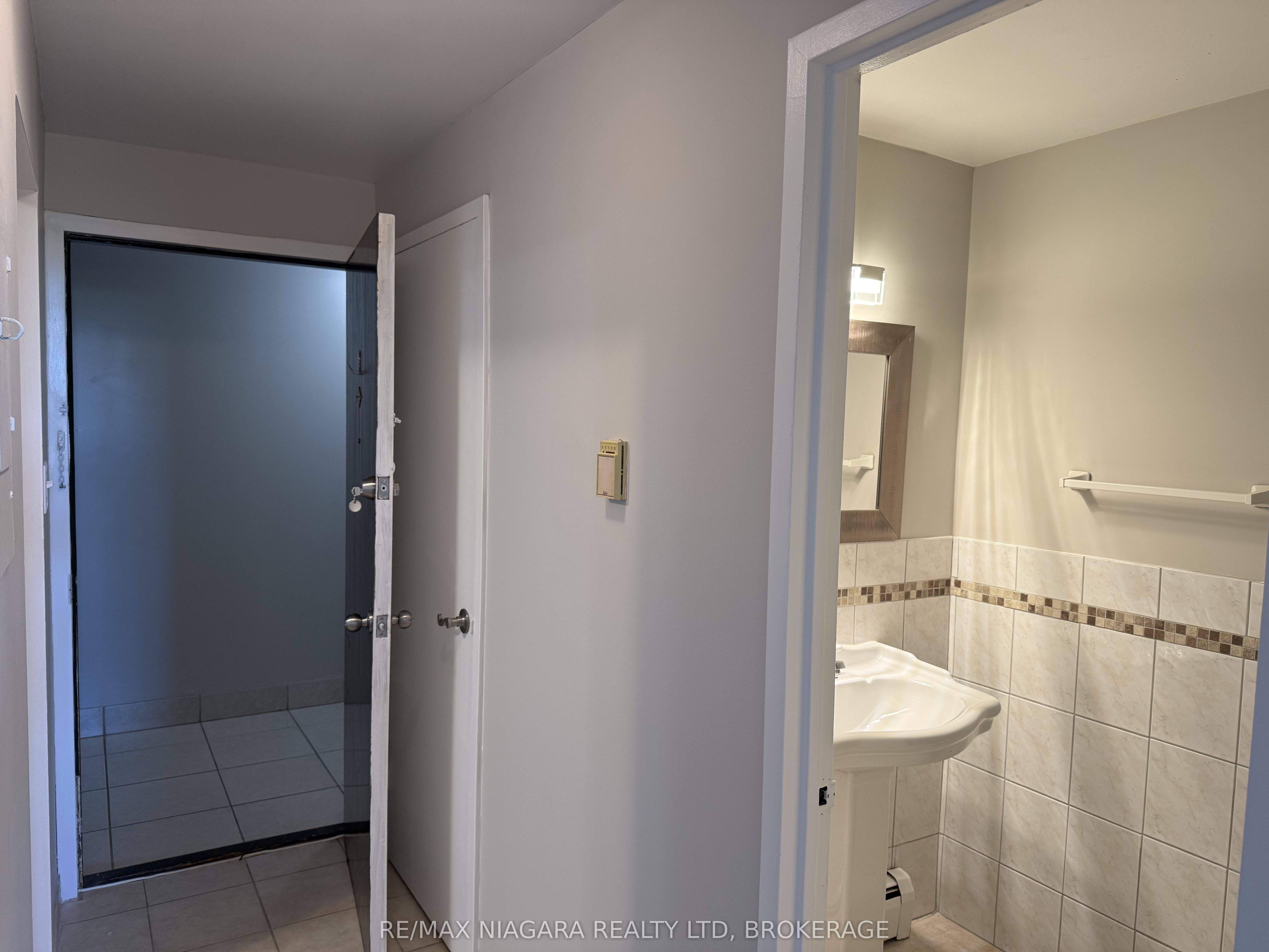 7 Riverview Boulevard 305 Property Photo 20