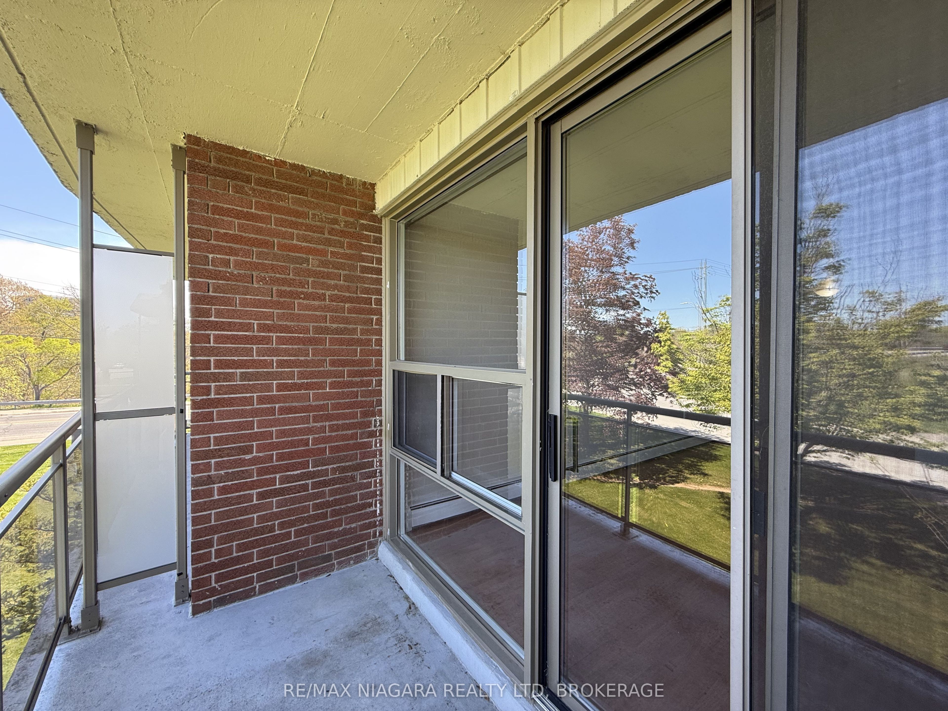 7 Riverview Boulevard 305 Property Photo 28